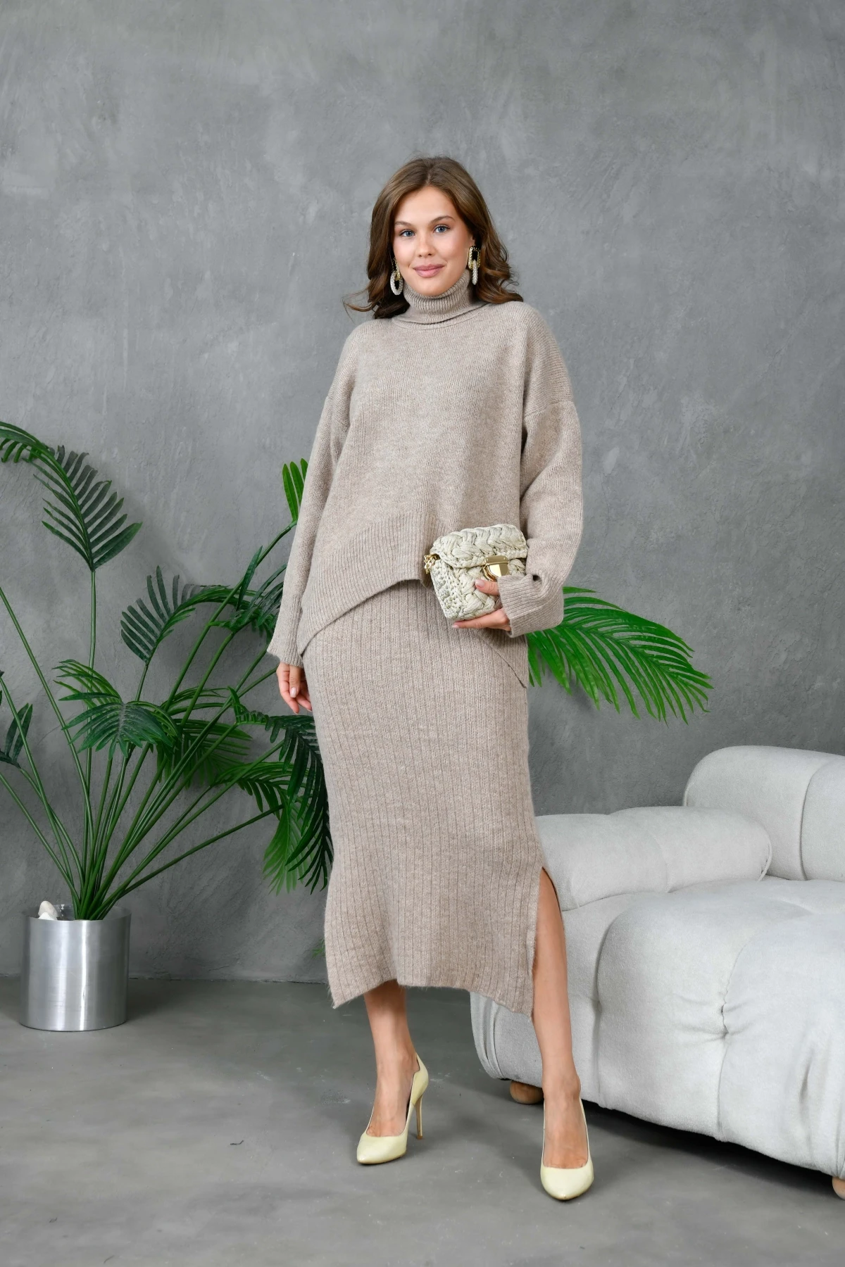 Kadın Balıkçı Yaka Oversize Kazak Uzun Etek İkili Triko Takım