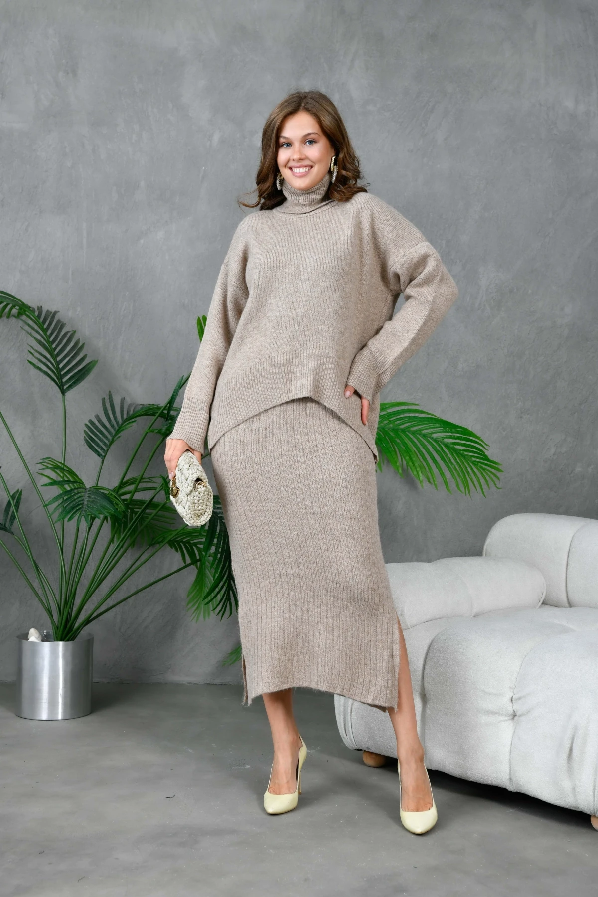 Kadın Balıkçı Yaka Oversize Kazak Uzun Etek İkili Triko Takım