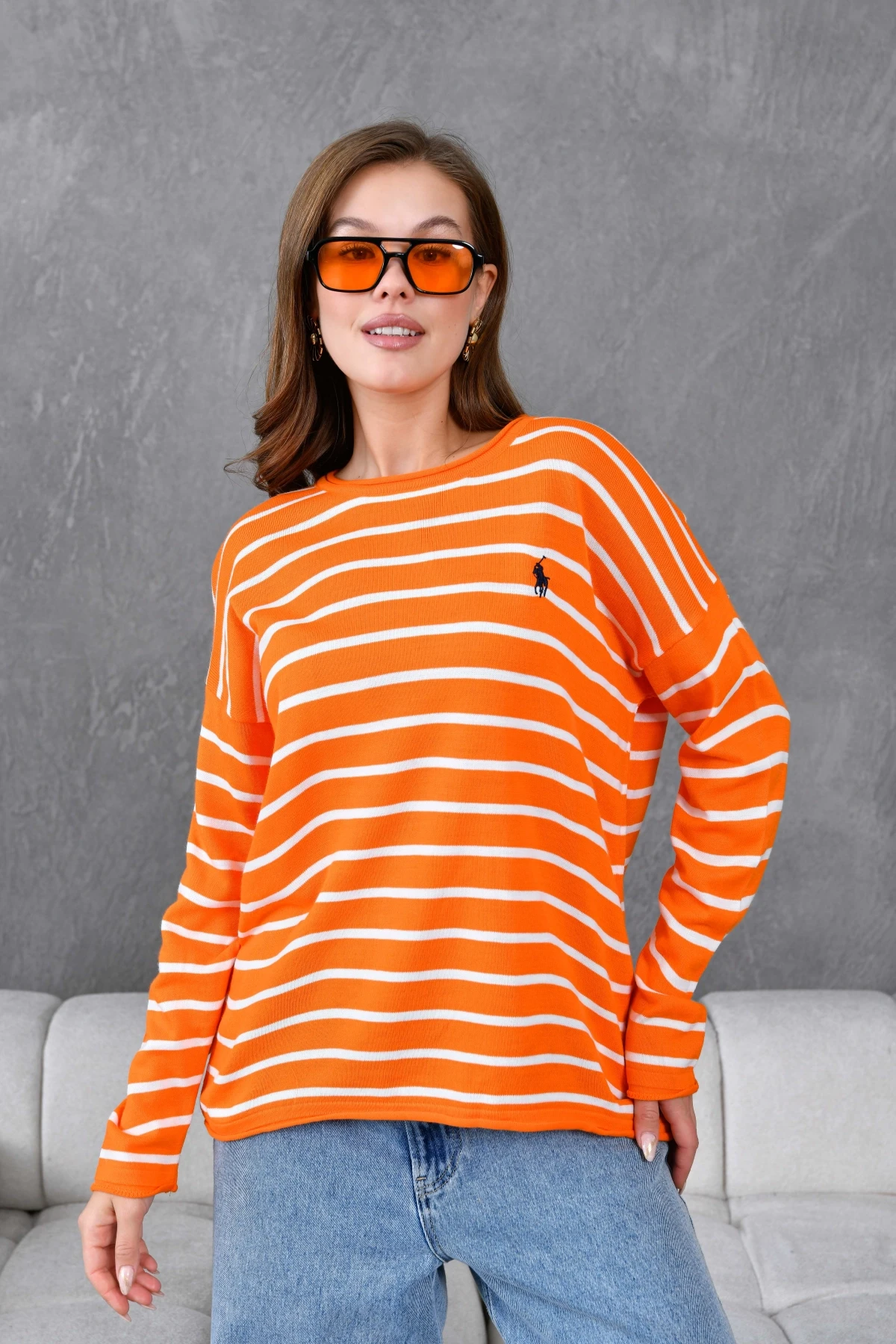 Kadın Bisiklet Yaka Çizgili Nakış Detay Oversize Triko Kazak