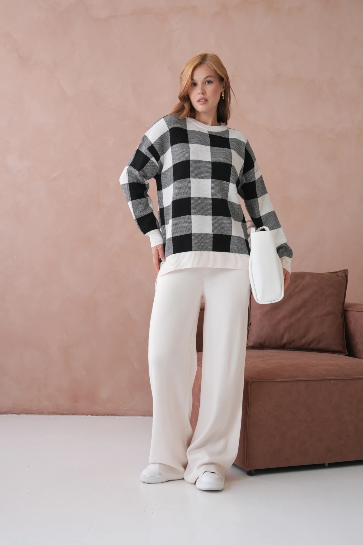 Kadın Bisiklet Yaka Desenli Yırtmaçlı Salaş Kazak Pantolon İkili Triko Takım