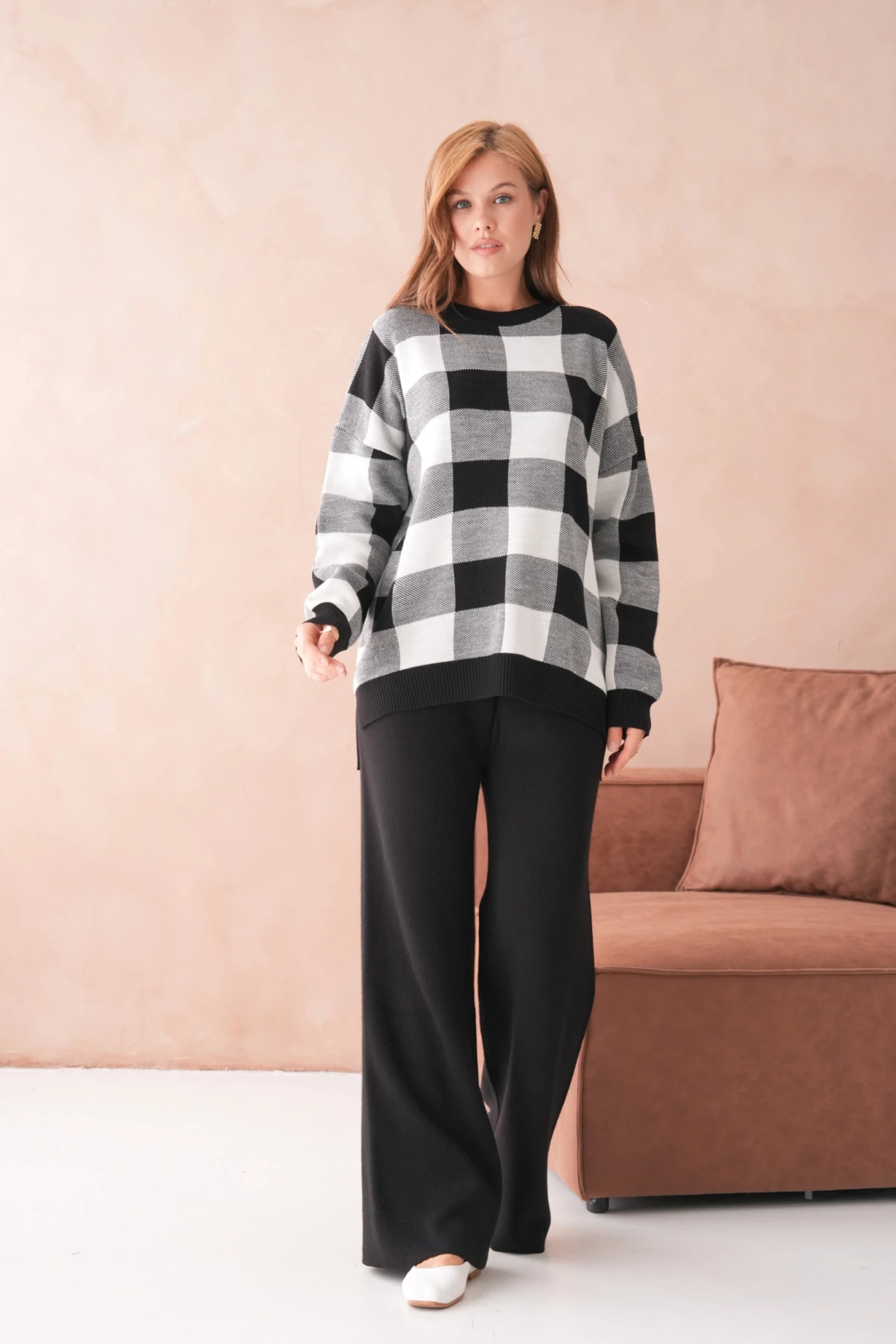 Kadın Bisiklet Yaka Desenli Yırtmaçlı Salaş Kazak Pantolon İkili Triko Takım