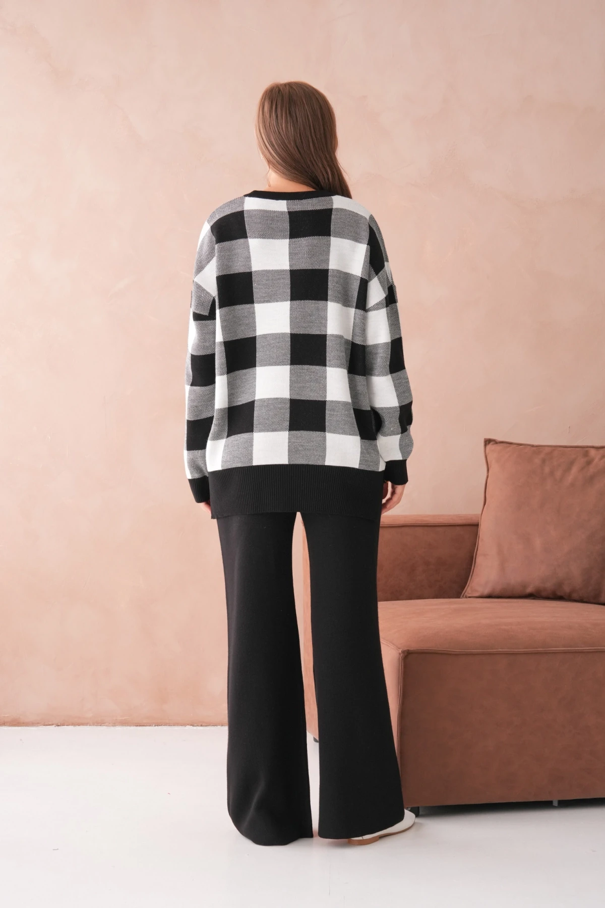 Kadın Bisiklet Yaka Desenli Yırtmaçlı Salaş Kazak Pantolon İkili Triko Takım