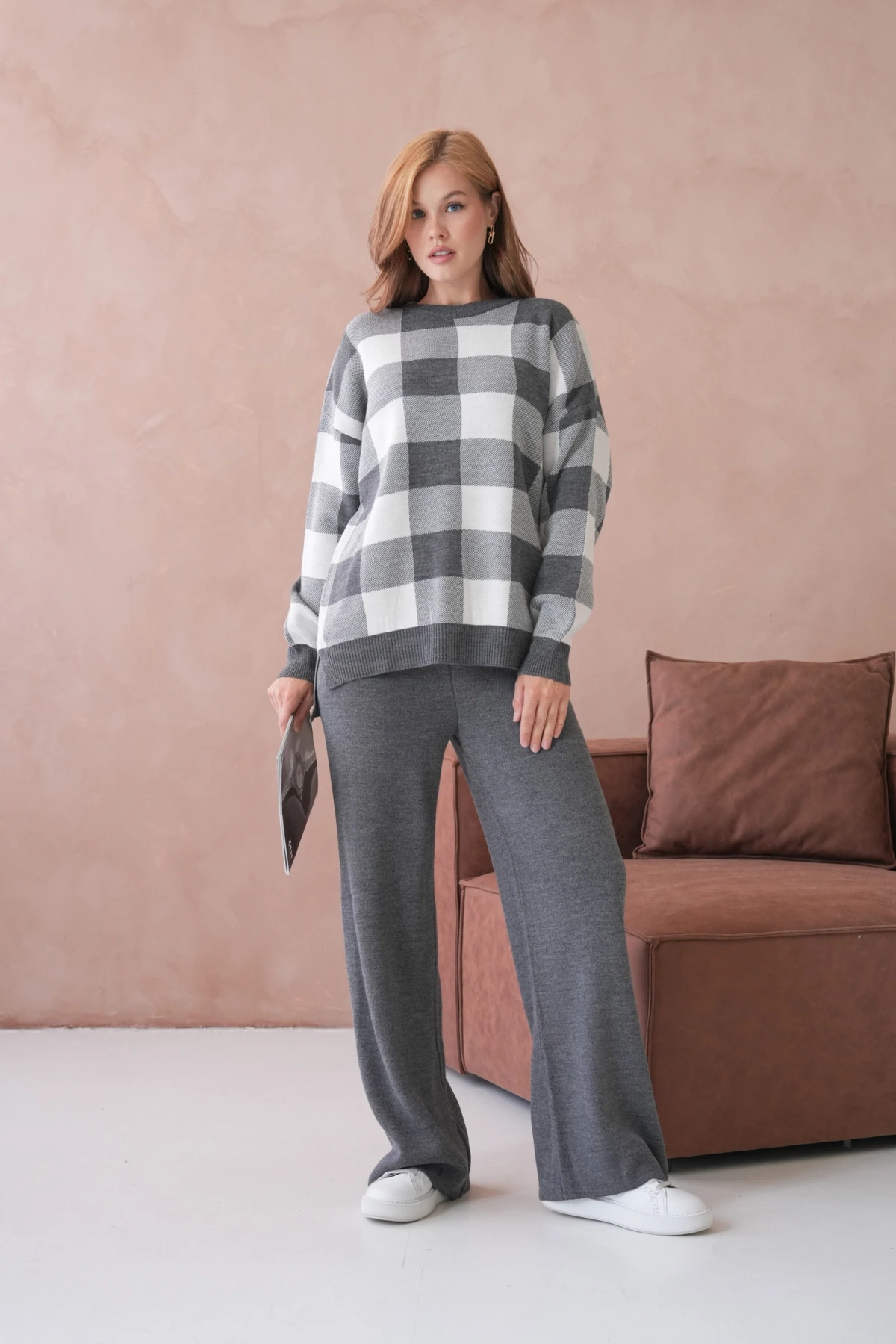 Kadın Bisiklet Yaka Desenli Yırtmaçlı Salaş Kazak Pantolon İkili Triko Takım