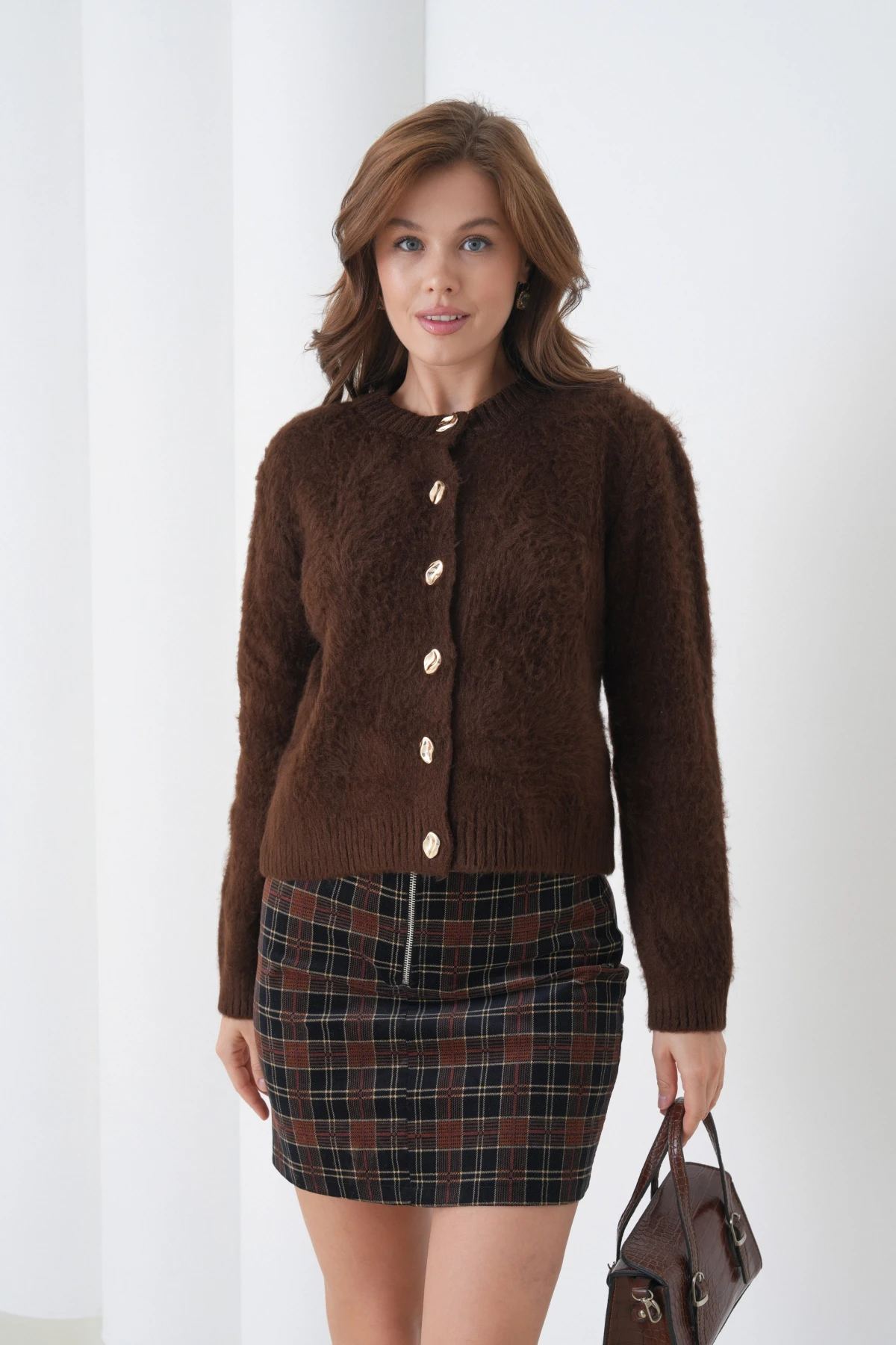 Kadın Bisiklet Yaka Düğme Detaylı Yumuşak Dokulu Şardonlu Triko Ceket