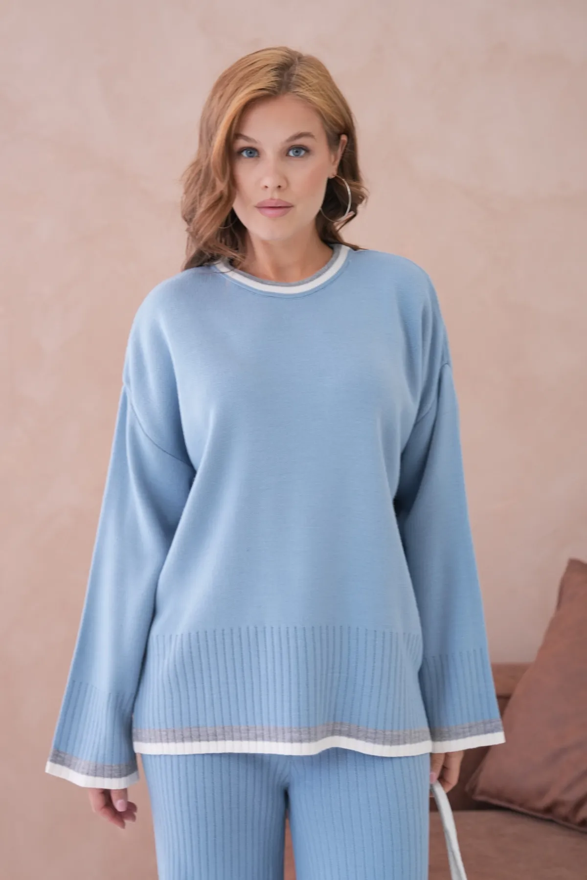 Kadın Bisiklet Yaka Düşük Kol Kazak Pantolon İkili Triko Takım