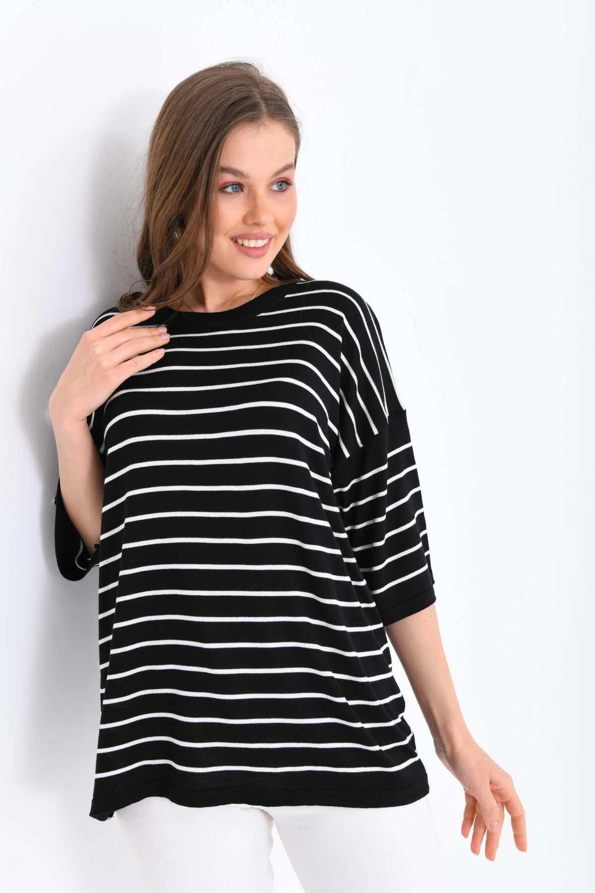 Kadın Bisiklet Yaka Kısa Kol Çizgili Oversize Triko Kazak 10218.Vsc