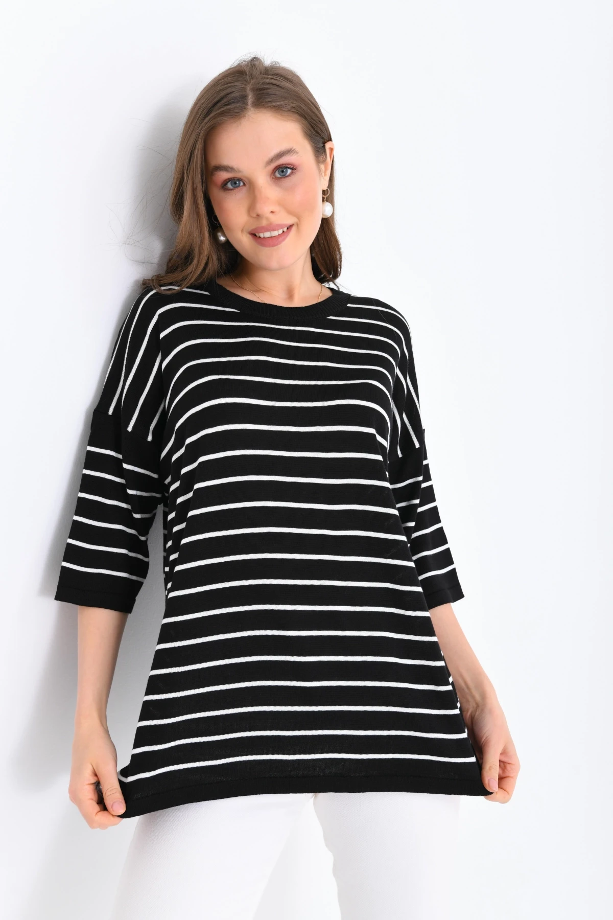 Kadın Bisiklet Yaka Kısa Kol Çizgili Oversize Triko Kazak 10218.Vsc