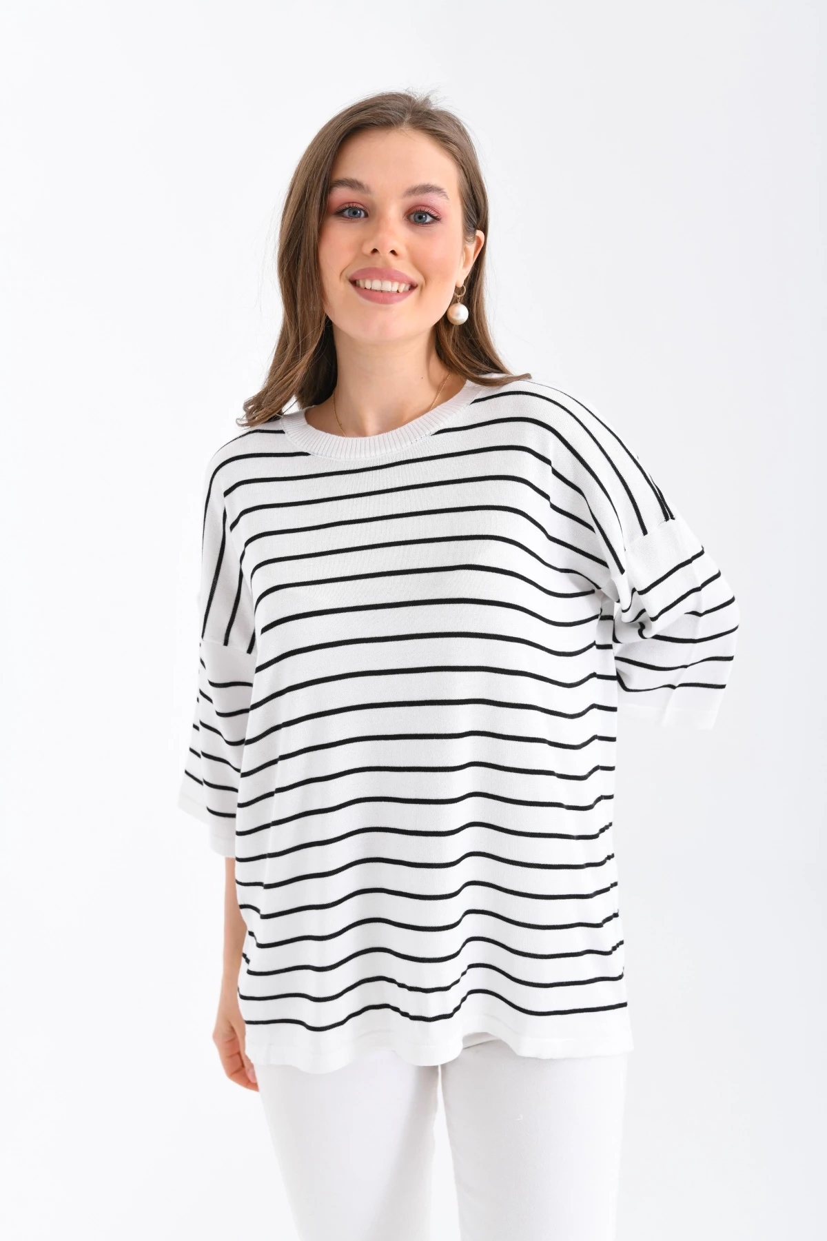 Kadın Bisiklet Yaka Kısa Kol Çizgili Oversize Triko Kazak 10218.Vsc