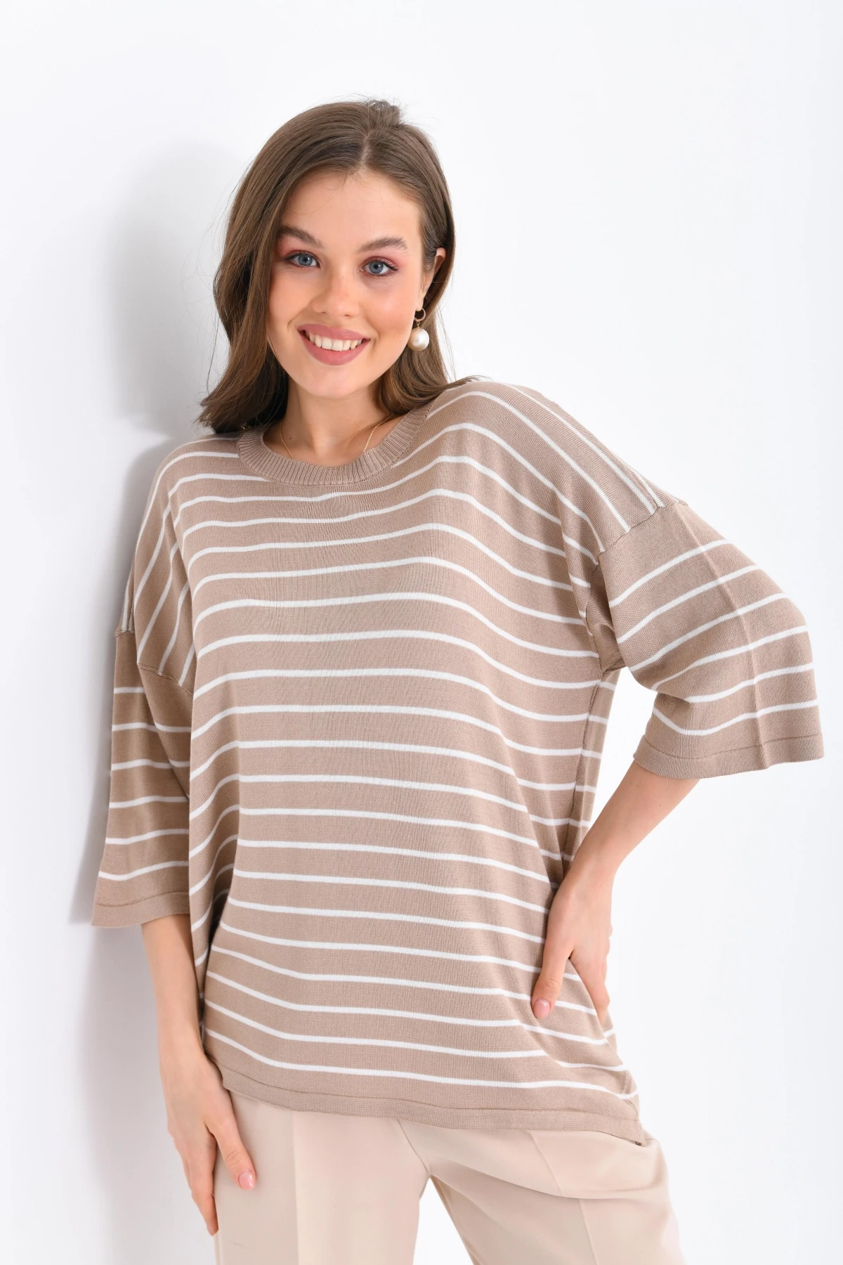 Kadın Bisiklet Yaka Kısa Kol Çizgili Oversize Triko Kazak 10218.Vsc