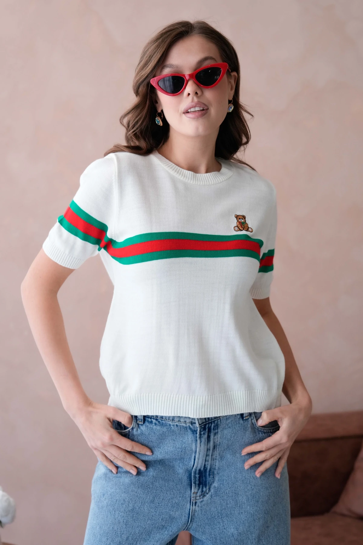 Kadın Bisiklet Yaka Kısa Kol Nakış İşlemeli Triko Kazak 10185