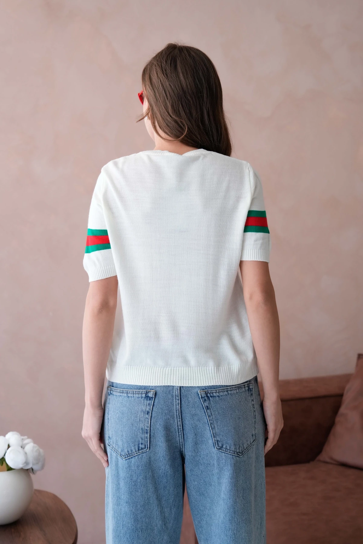 Kadın Bisiklet Yaka Kısa Kol Nakış İşlemeli Triko Kazak 10185