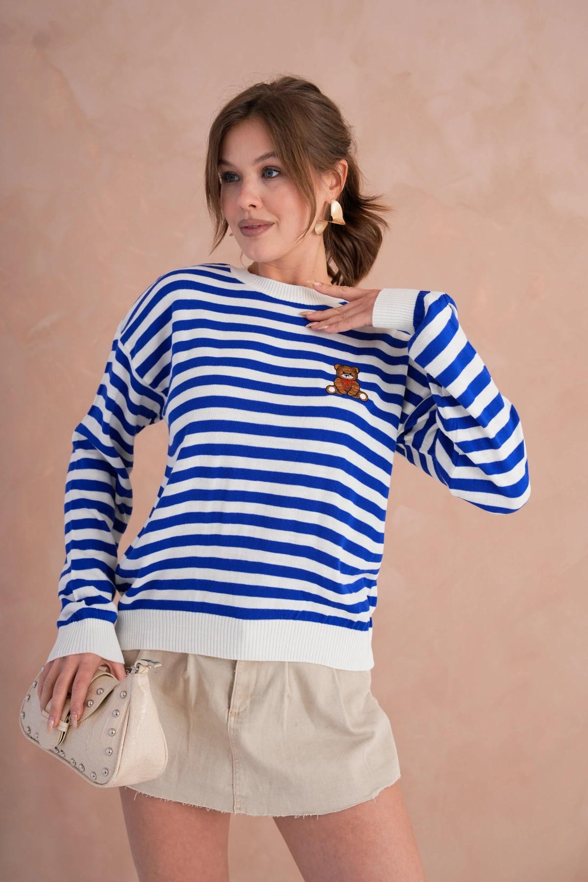 Kadın Bisiklet Yaka Nakış Detay Çizgili Triko Kazak