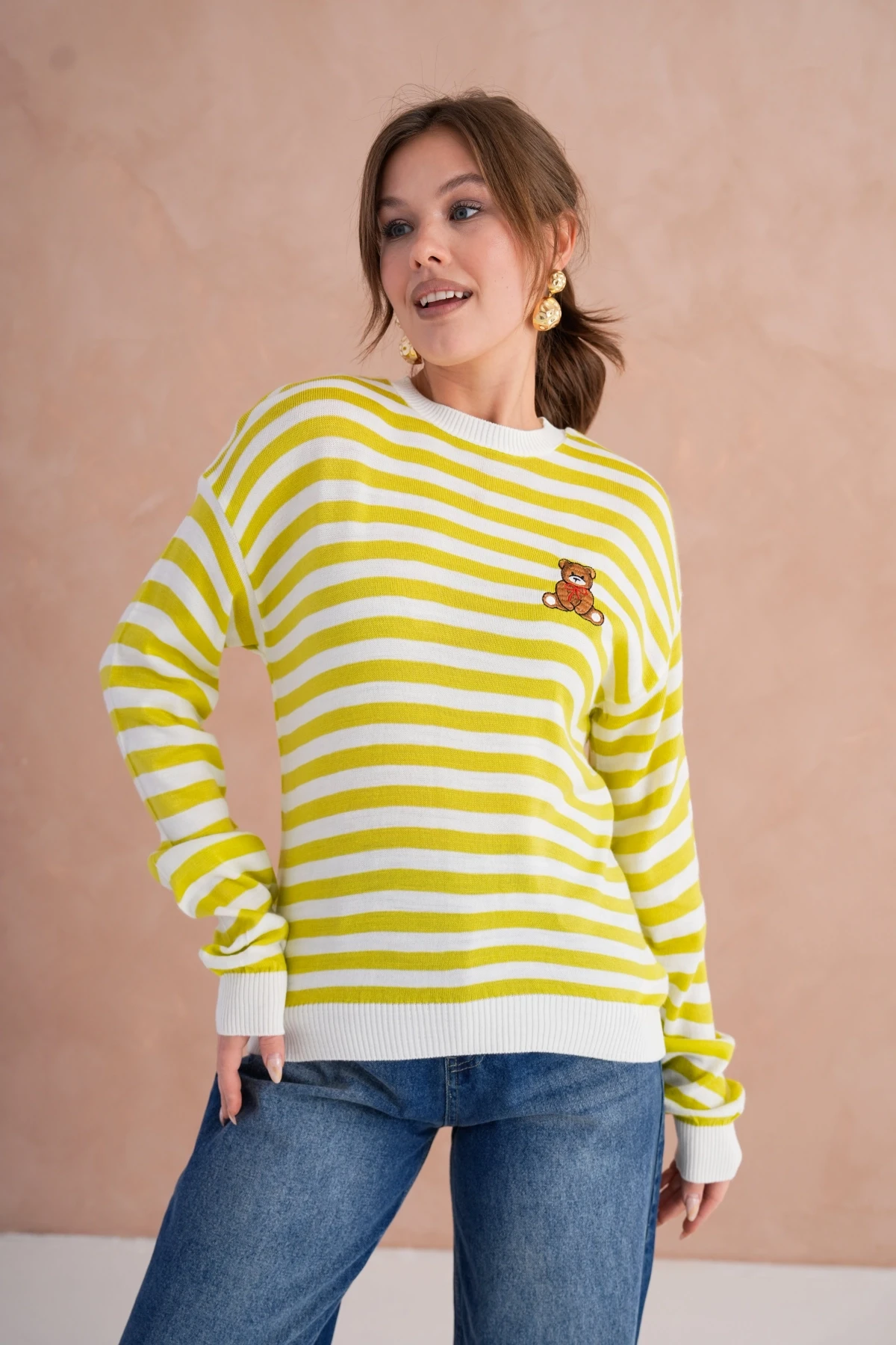 Kadın Bisiklet Yaka Nakış Detay Çizgili Triko Kazak