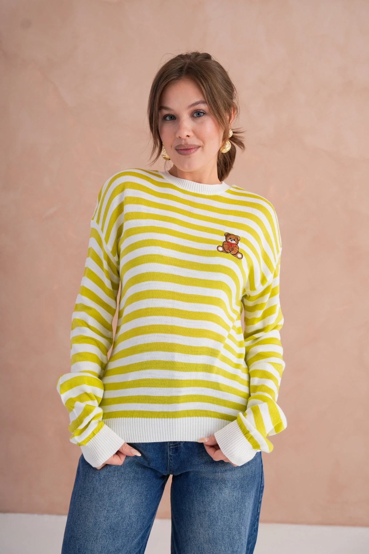 Kadın Bisiklet Yaka Nakış Detay Çizgili Triko Kazak