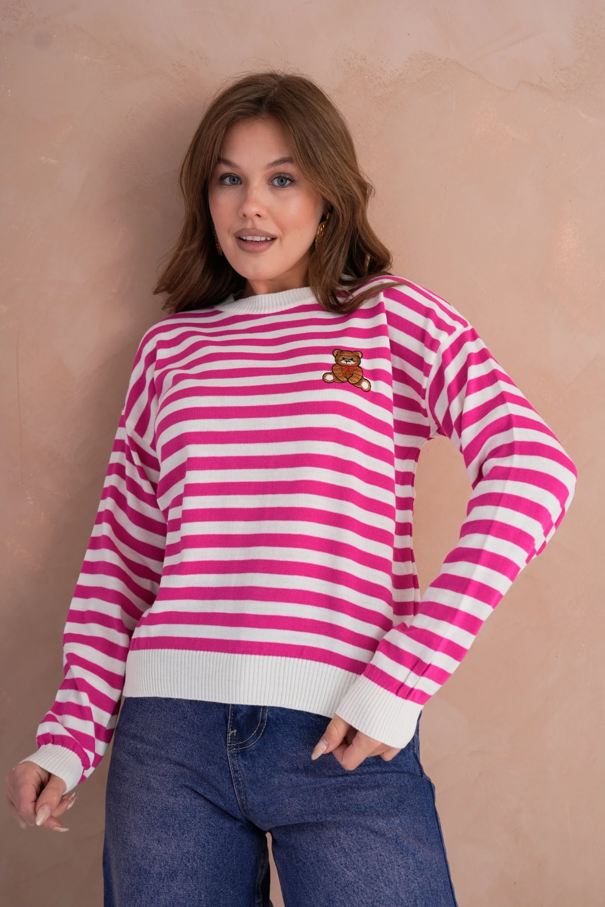 Kadın Bisiklet Yaka Nakış Detay Çizgili Triko Kazak