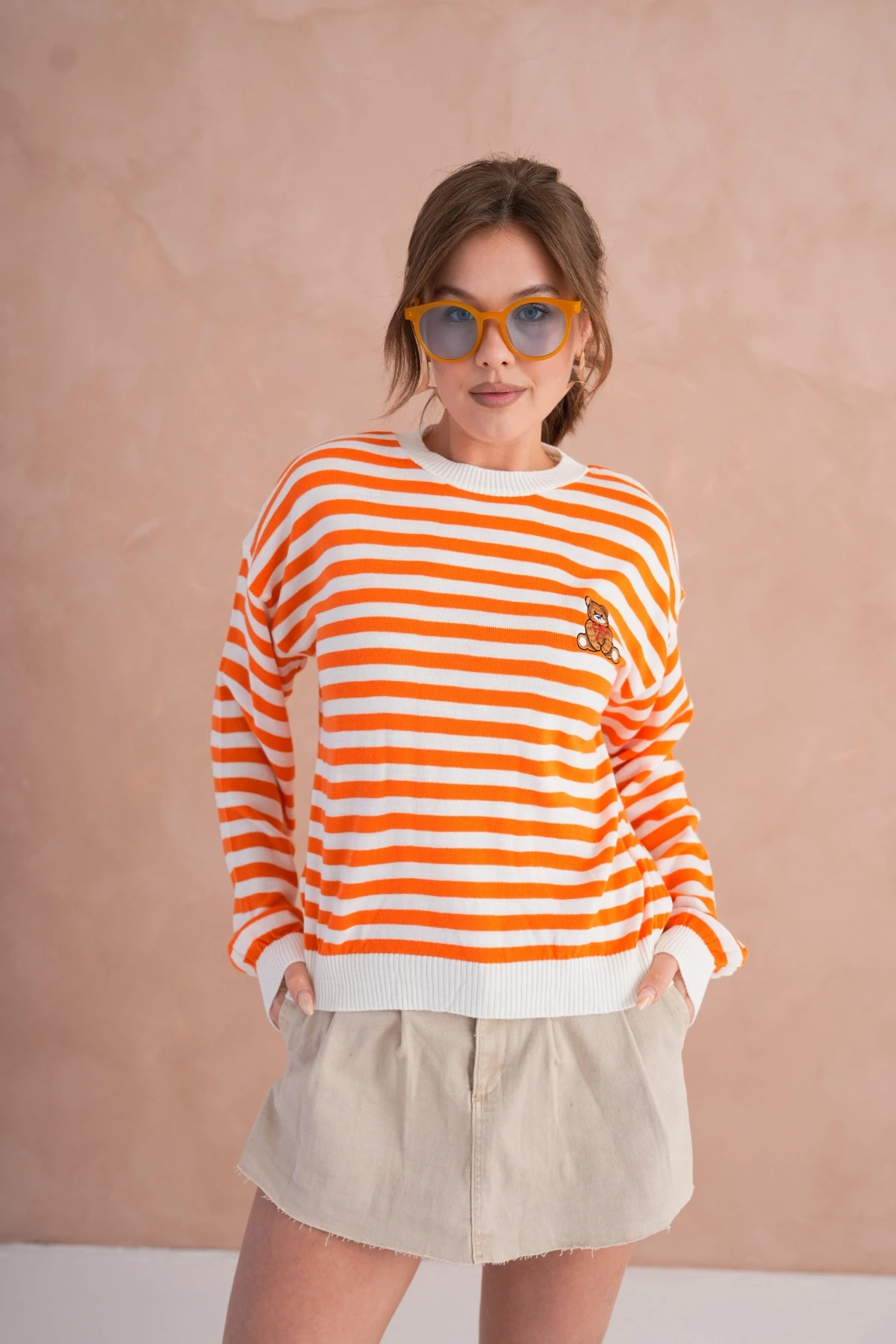 Kadın Bisiklet Yaka Nakış Detay Çizgili Triko Kazak