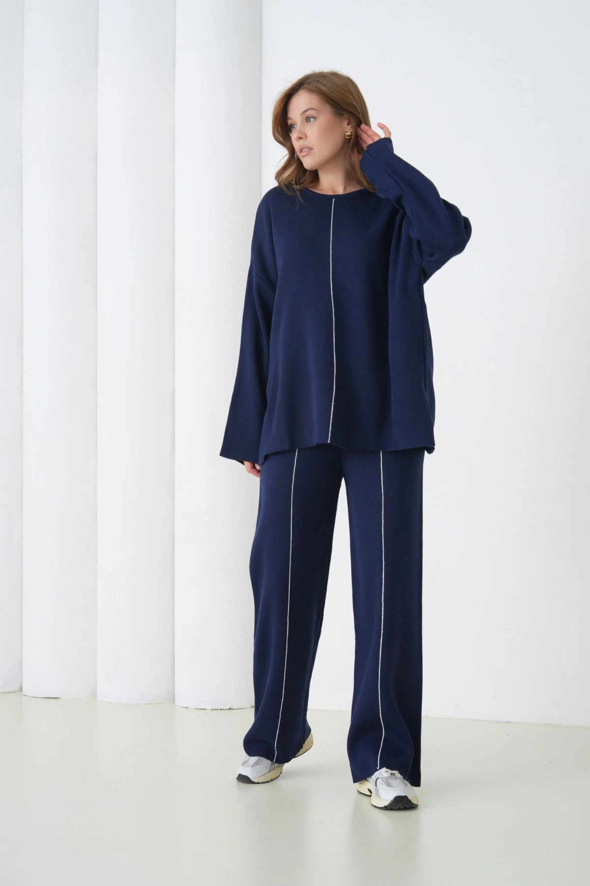 Kadın Bisiklet Yaka Yırtmaçlı Oversize Kazak Pantolon İkili Triko Takım