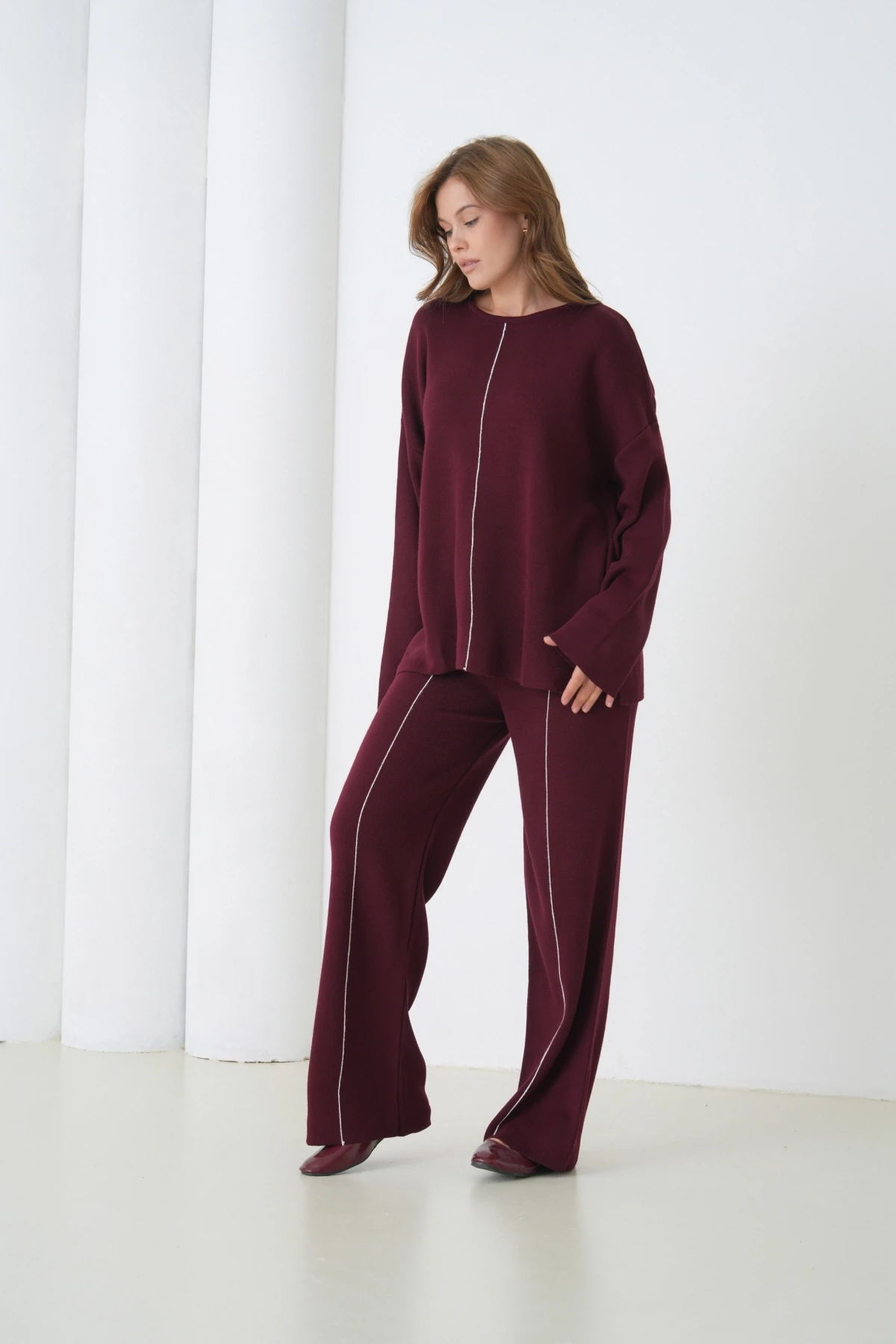 Kadın Bisiklet Yaka Yırtmaçlı Oversize Kazak Pantolon İkili Triko Takım