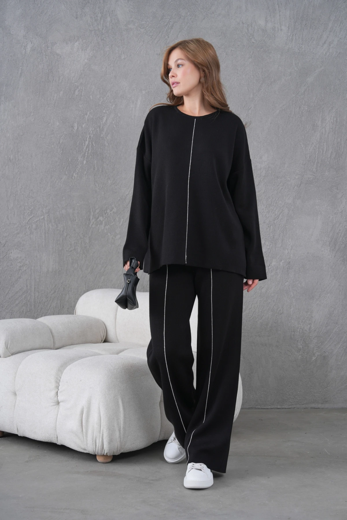 Kadın Bisiklet Yaka Yırtmaçlı Oversize Kazak Pantolon İkili Triko Takım