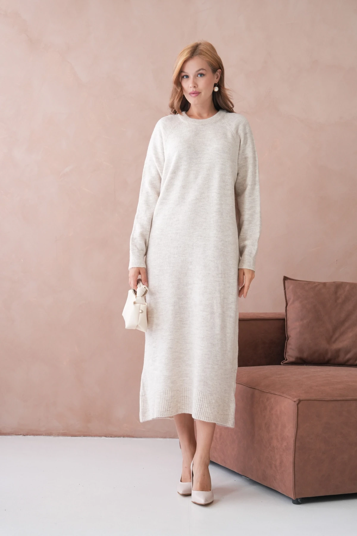 Kadın Bisiklet Yaka Yumuşak Dokulu Maksi Boy Şardonlu Oversize Triko Elbise 8324Sw