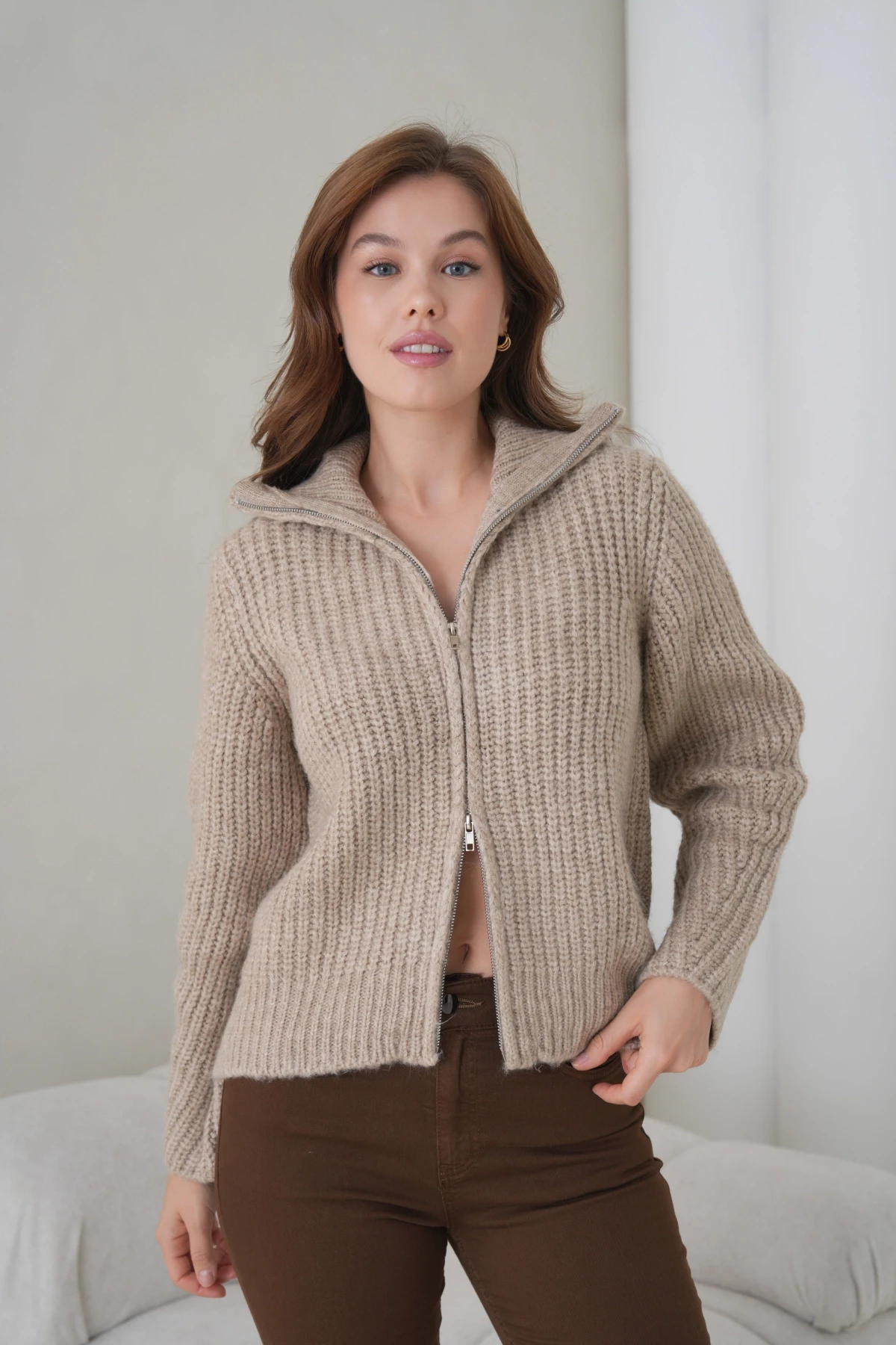 Kadın Devrik Yaka Fermuar Kapama Fitilli Triko Ceket