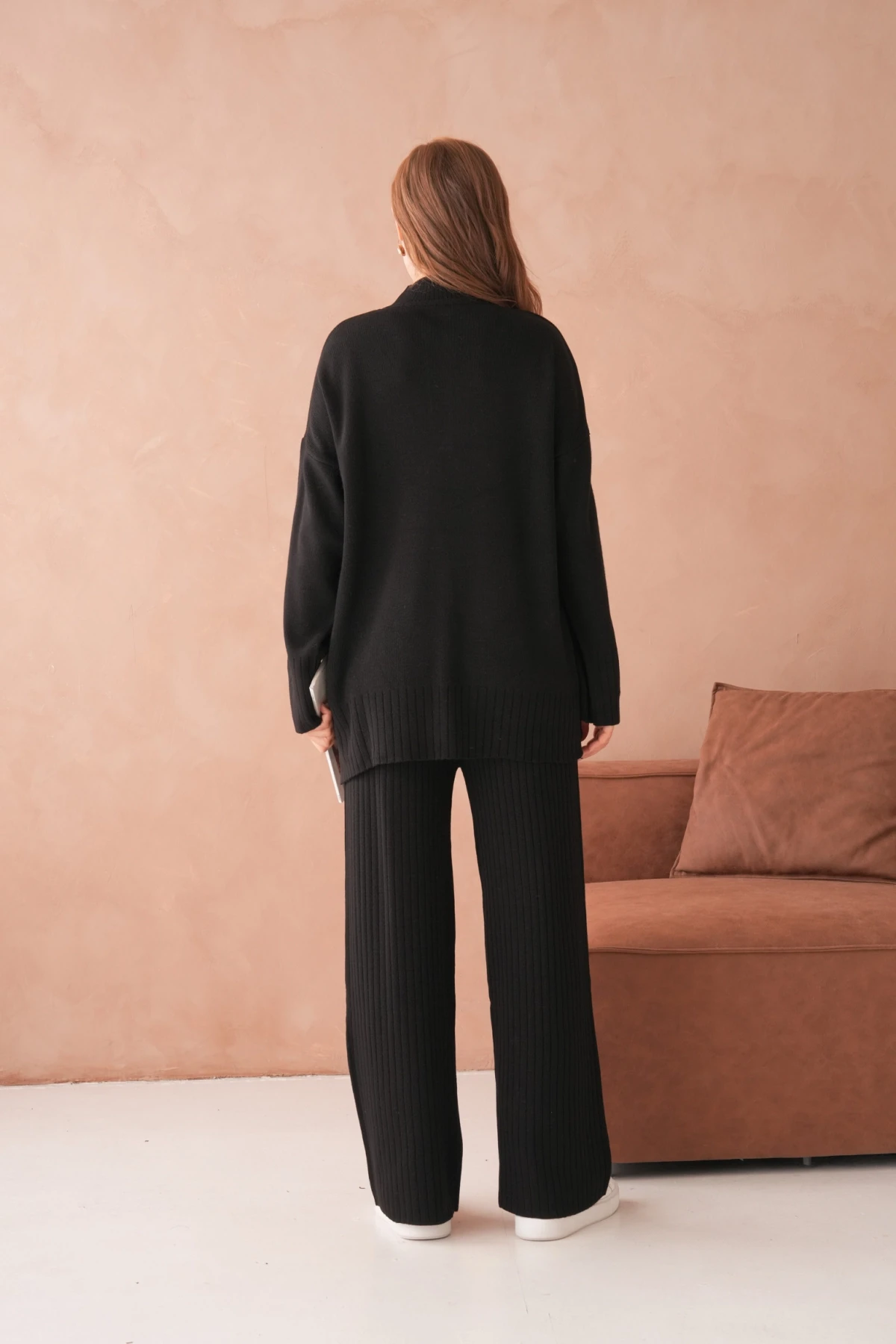 Kadın Dik Yaka Düğme Detay Yırtmaçlı Salaş Kazak Pantolon İkili Triko Takım