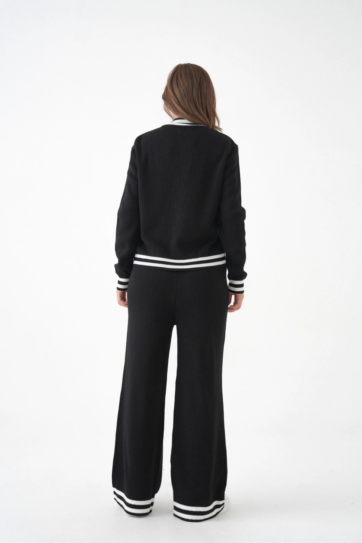 Kadın Dik Yaka Fermuar Kapama Çizgili Kaşkorse Ceket Pantolon İkili Triko Takım