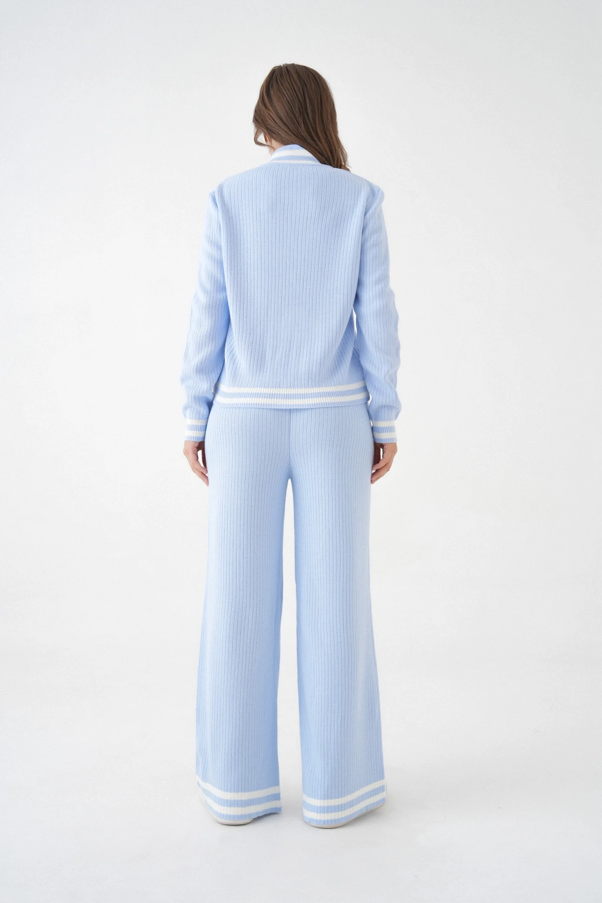 Kadın Dik Yaka Fermuar Kapama Çizgili Kaşkorse Ceket Pantolon İkili Triko Takım