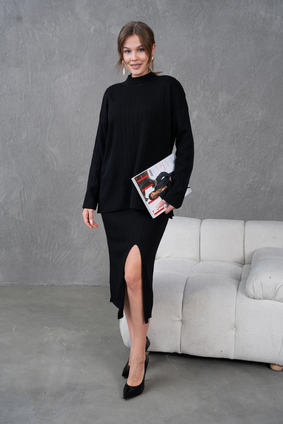 Kadın Dik Yaka Kazak Yırtmaçlı Uzun Etek İkili Triko Takım