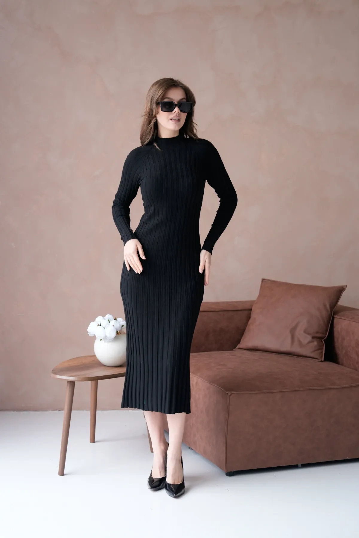 Kadın Dik Yaka Yumuşak Dokulu Premium İplik Maksi Boy Fitilli Triko Elbise