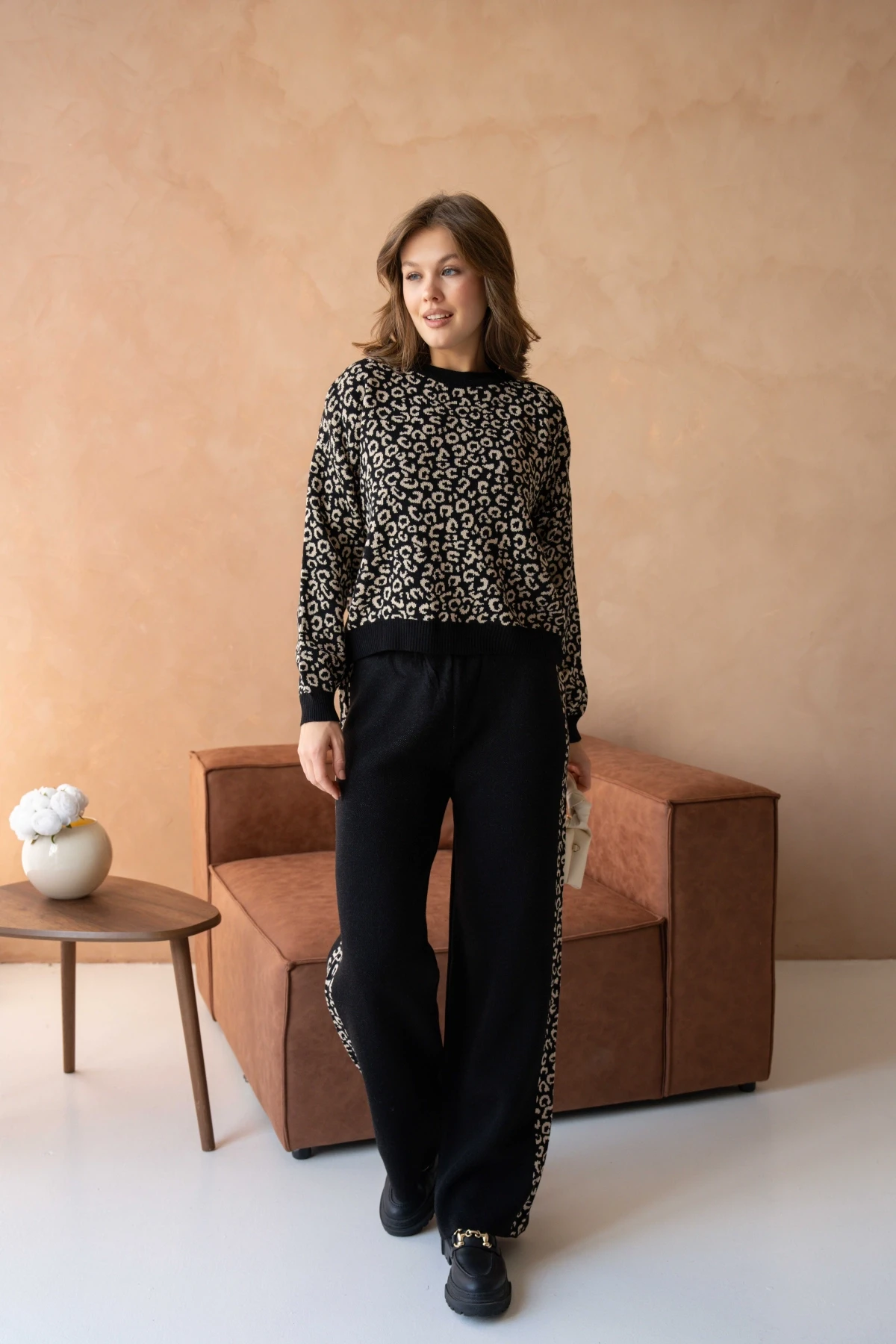 Kadın Geniş Yaka Desenli Kazak Pantolon İkili Triko Takım