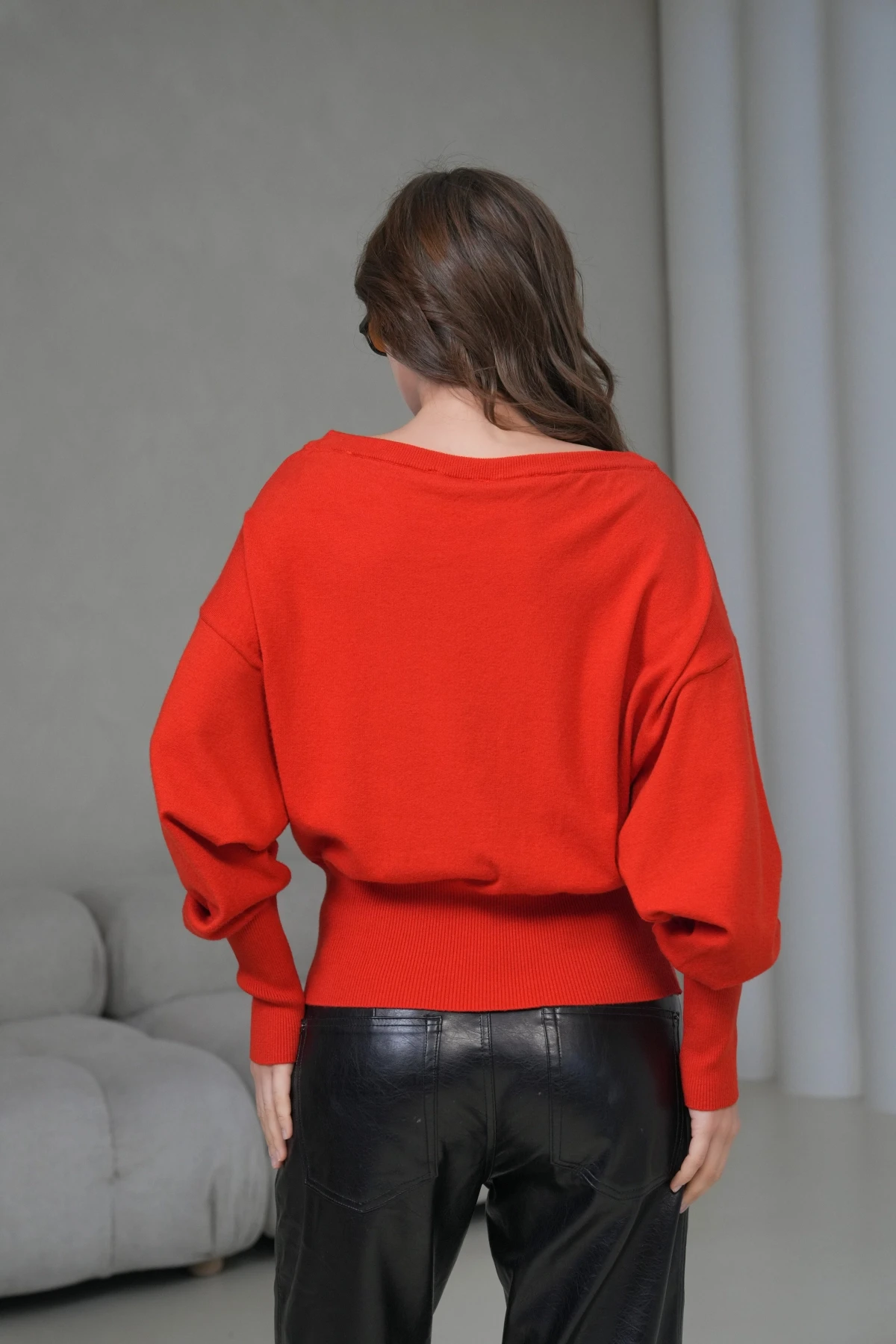 kadın geniş yaka koll detay trko kazak