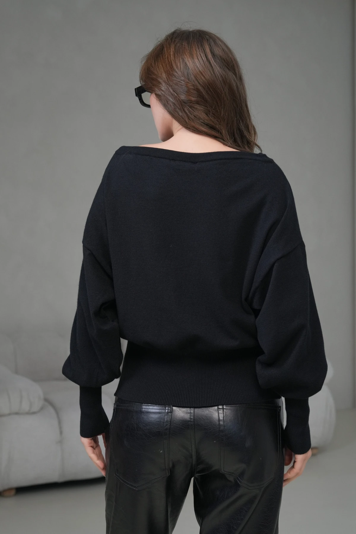 kadın geniş yaka koll detay trko kazak