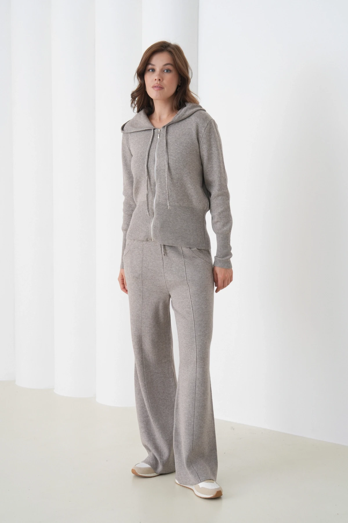 Kadın Kapşonlu Fermuar Kapam Hırka Pantolon İkili Triko Takım