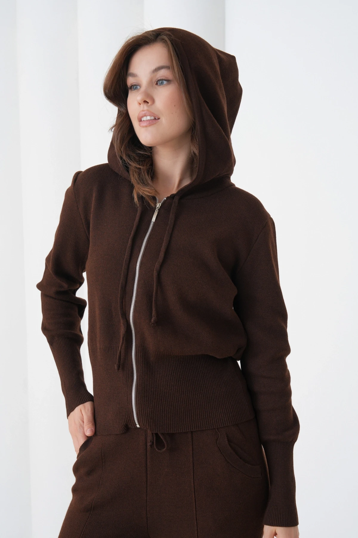 Kadın Kapşonlu Fermuar Kapam Hırka Pantolon İkili Triko Takım