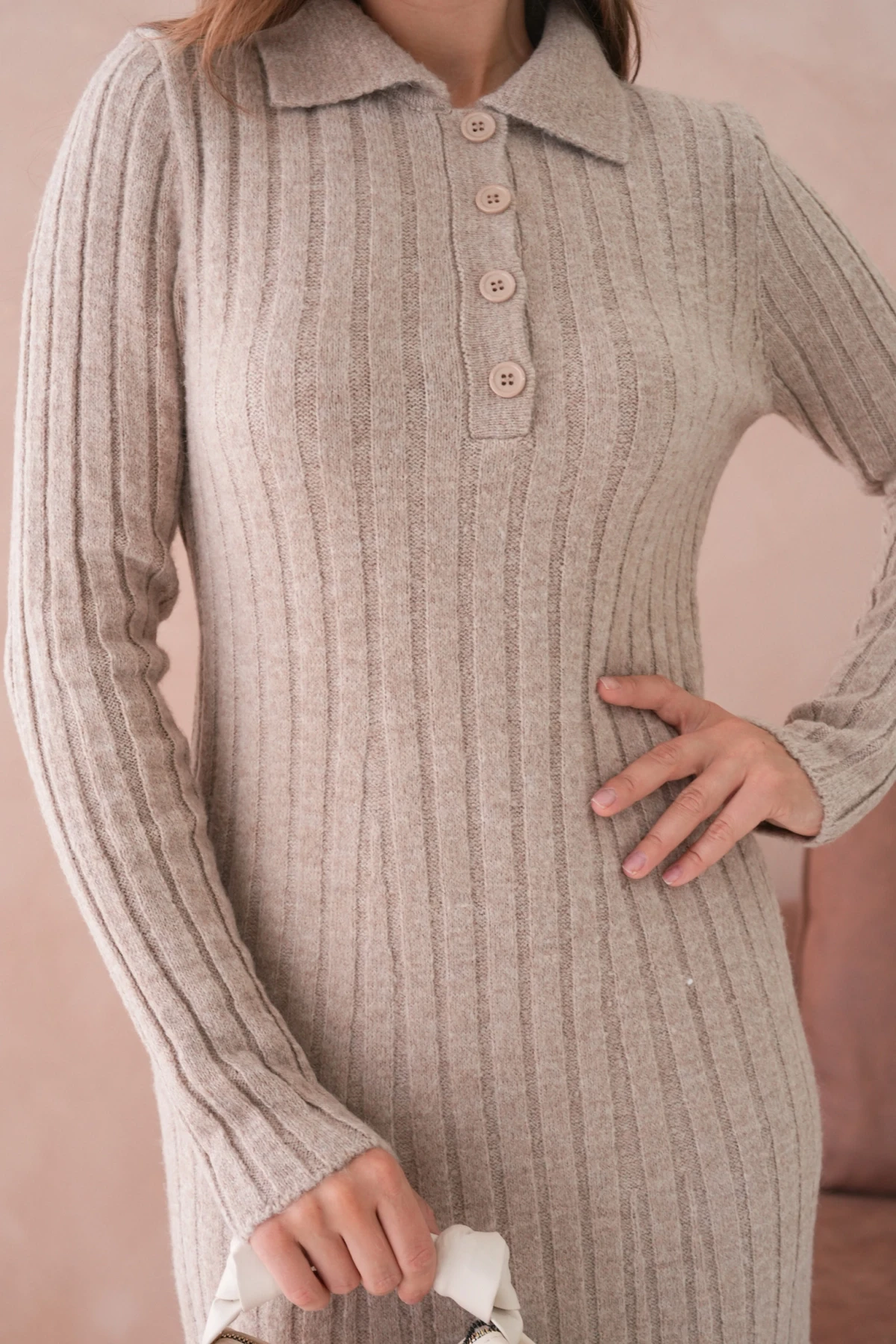 Kadın Polo Yaka Düğme Detay Maxi Boy Yumuşak Dokulu Fitilli Triko Elbise