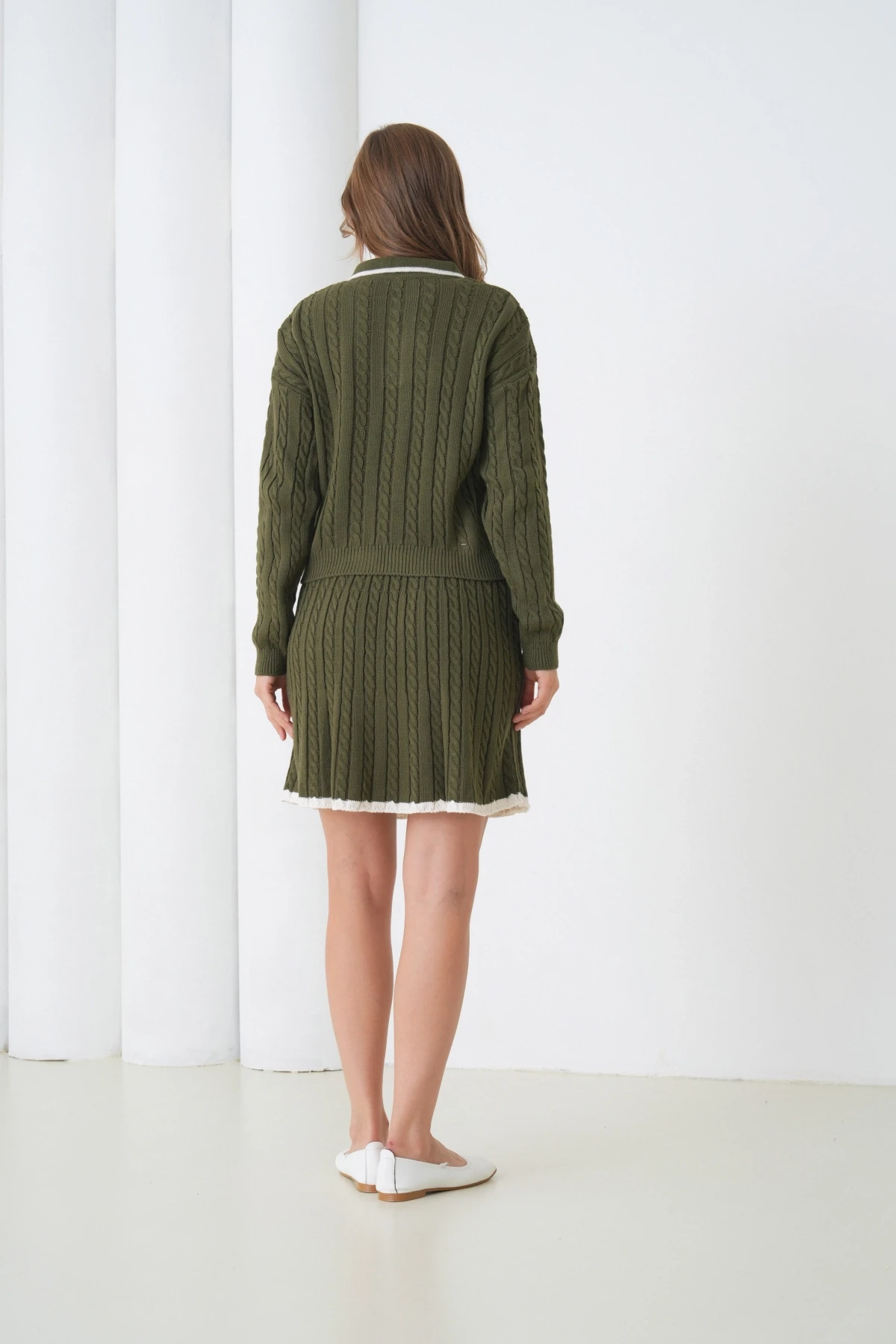 Kadın Polo Yaka Örgü Detay Etekli İkili Triko Takım