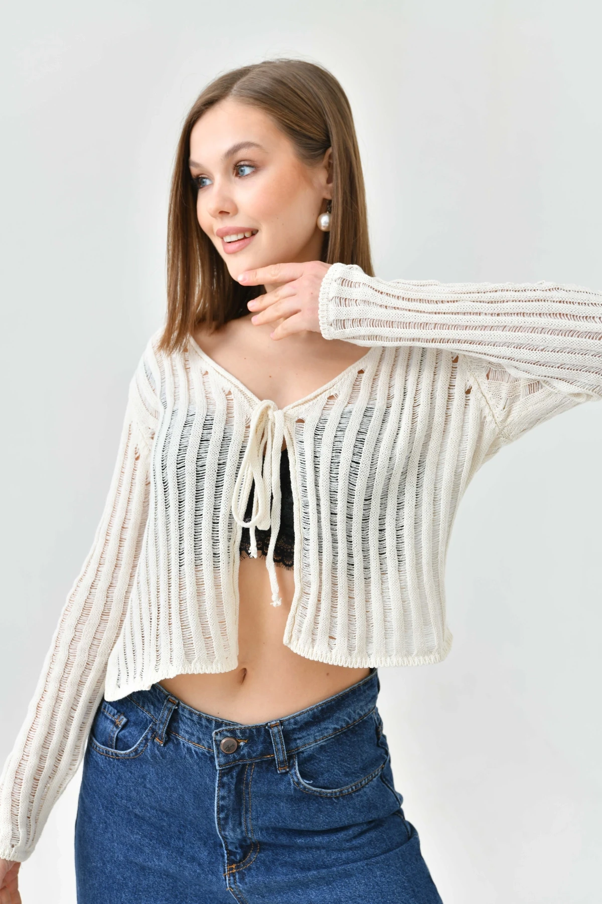 Kadın V Yaka Bağcıklı Örgü Detay Triko Hırka 8269Sw