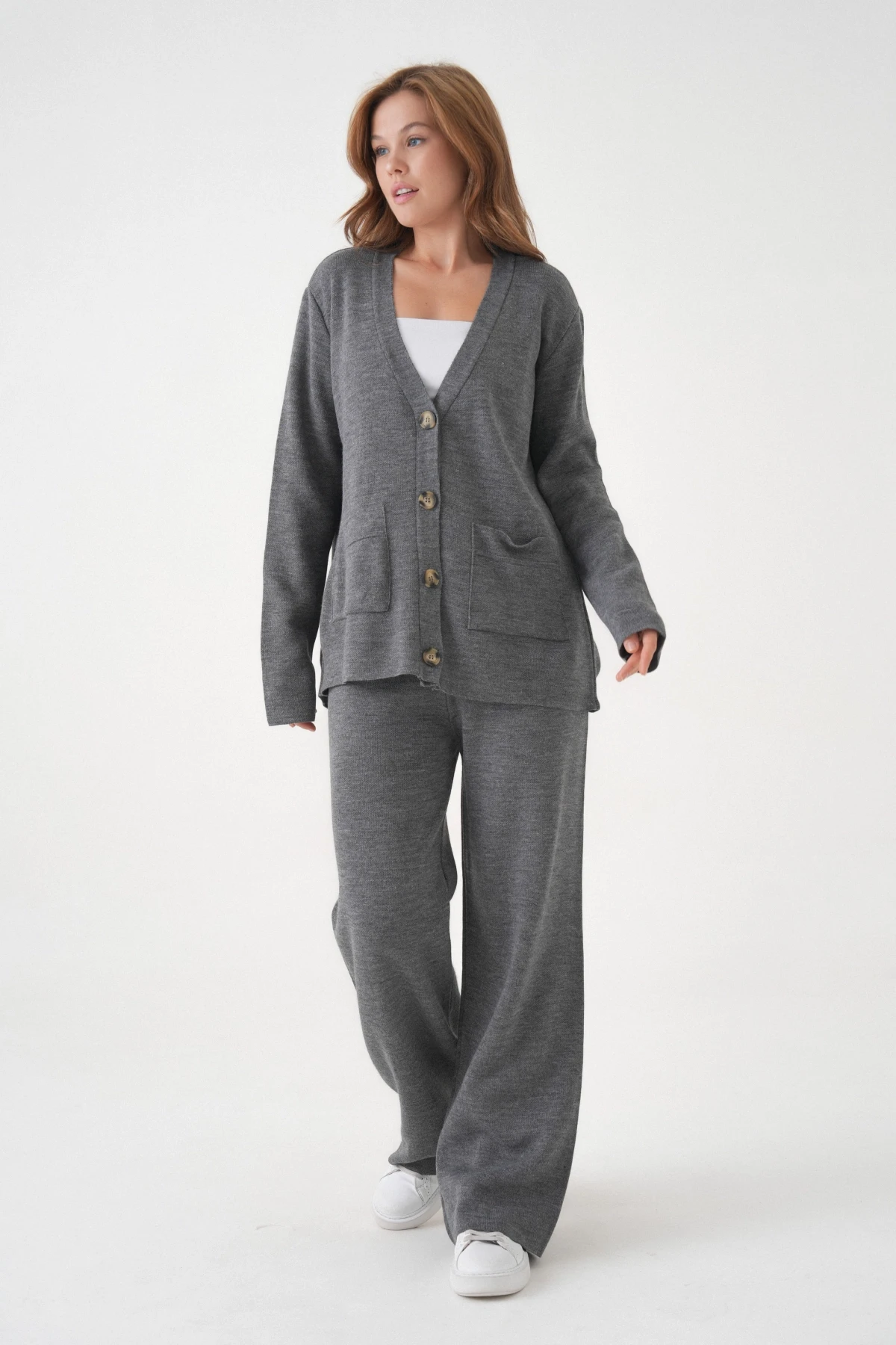 Kadın V Yaka Cep Detay Düğme Kapama Oversize Ceket Pantolon İkili Triko Takım