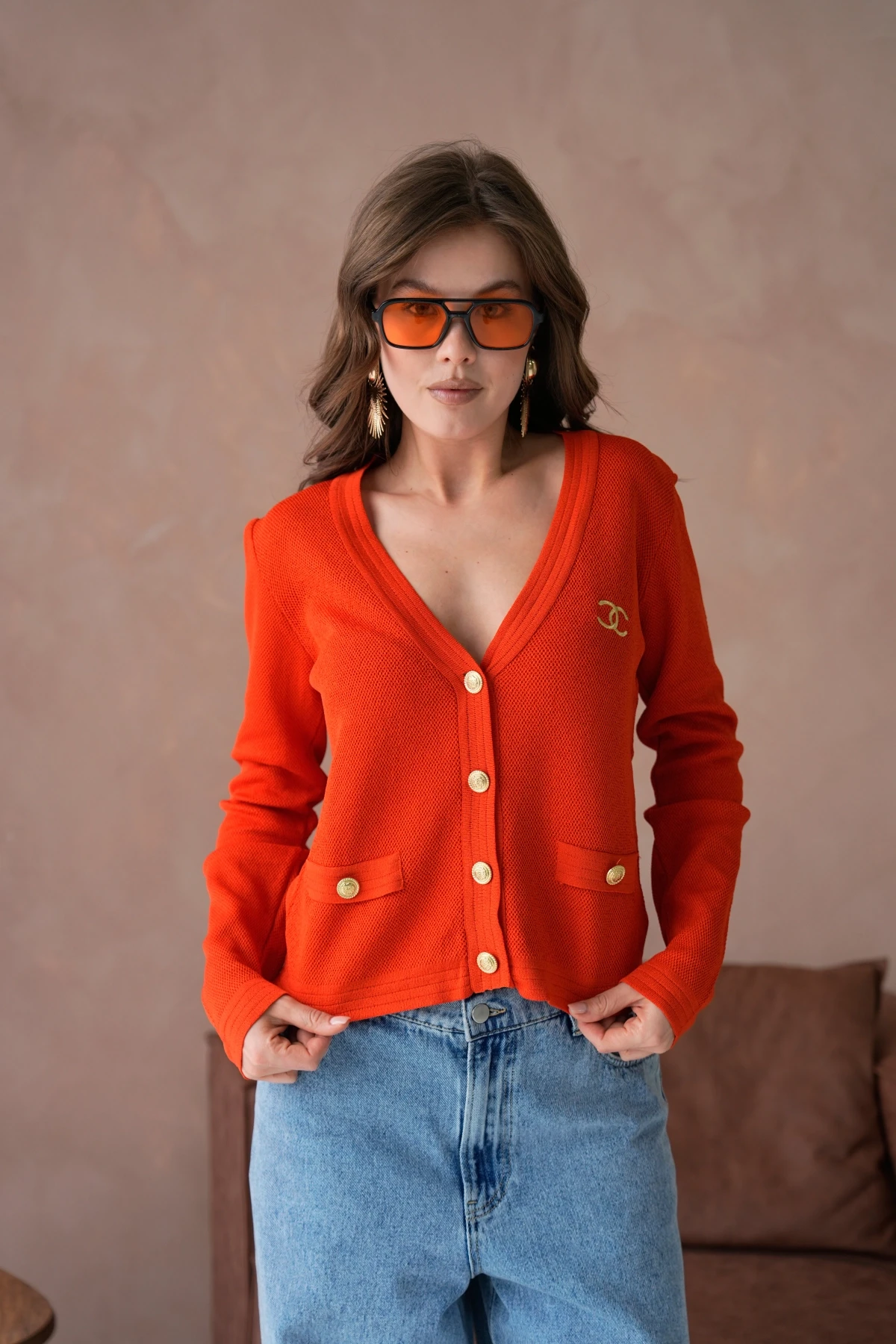 Kadın V Yaka Düğme Detay Nakışlı Triko Hırka