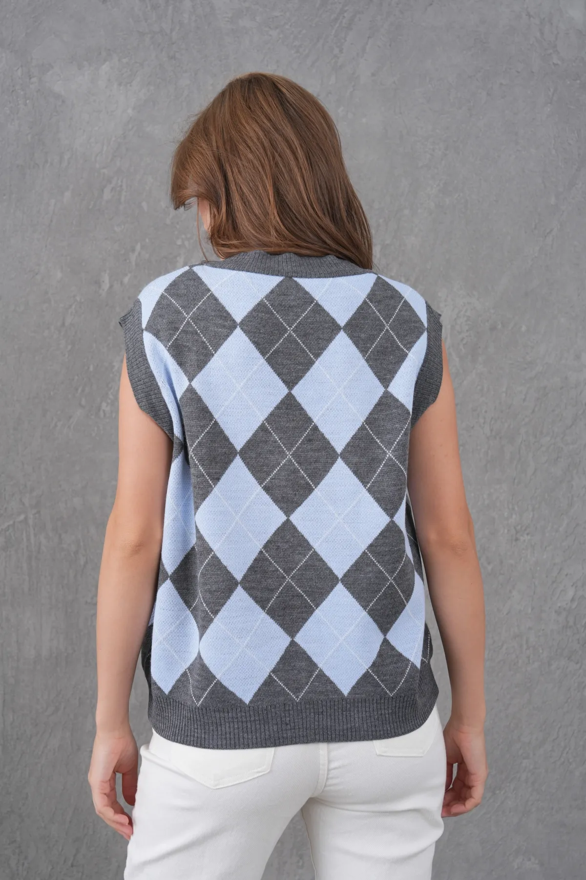 Kadın V Yaka Düğme Kapama Desenli Triko Sweater