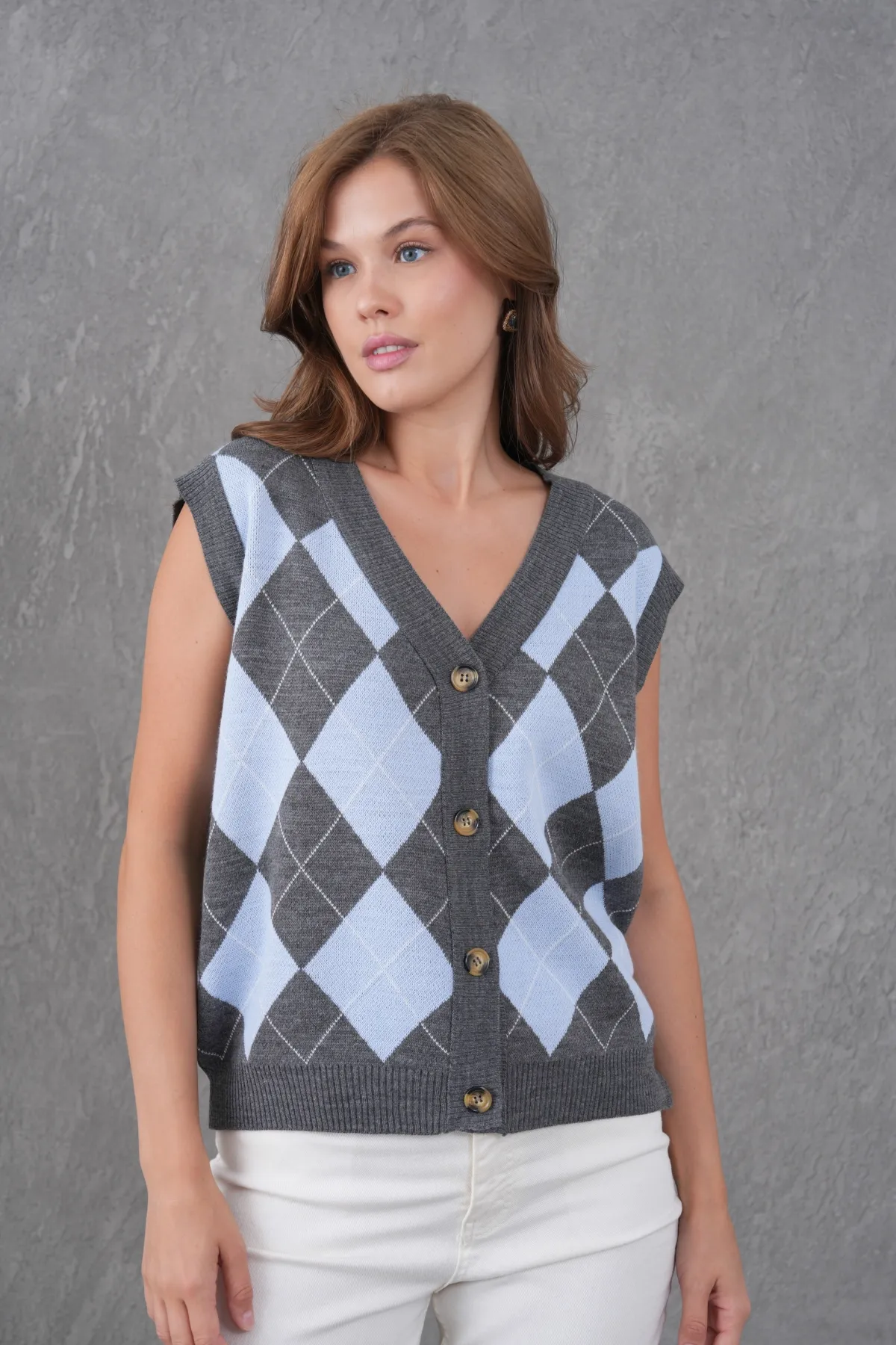 Kadın V Yaka Düğme Kapama Desenli Triko Sweater