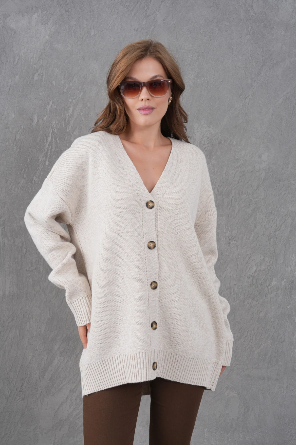 Kadın V Yaka Düğme Kapama Oversize Uzun Triko Hırka 8596