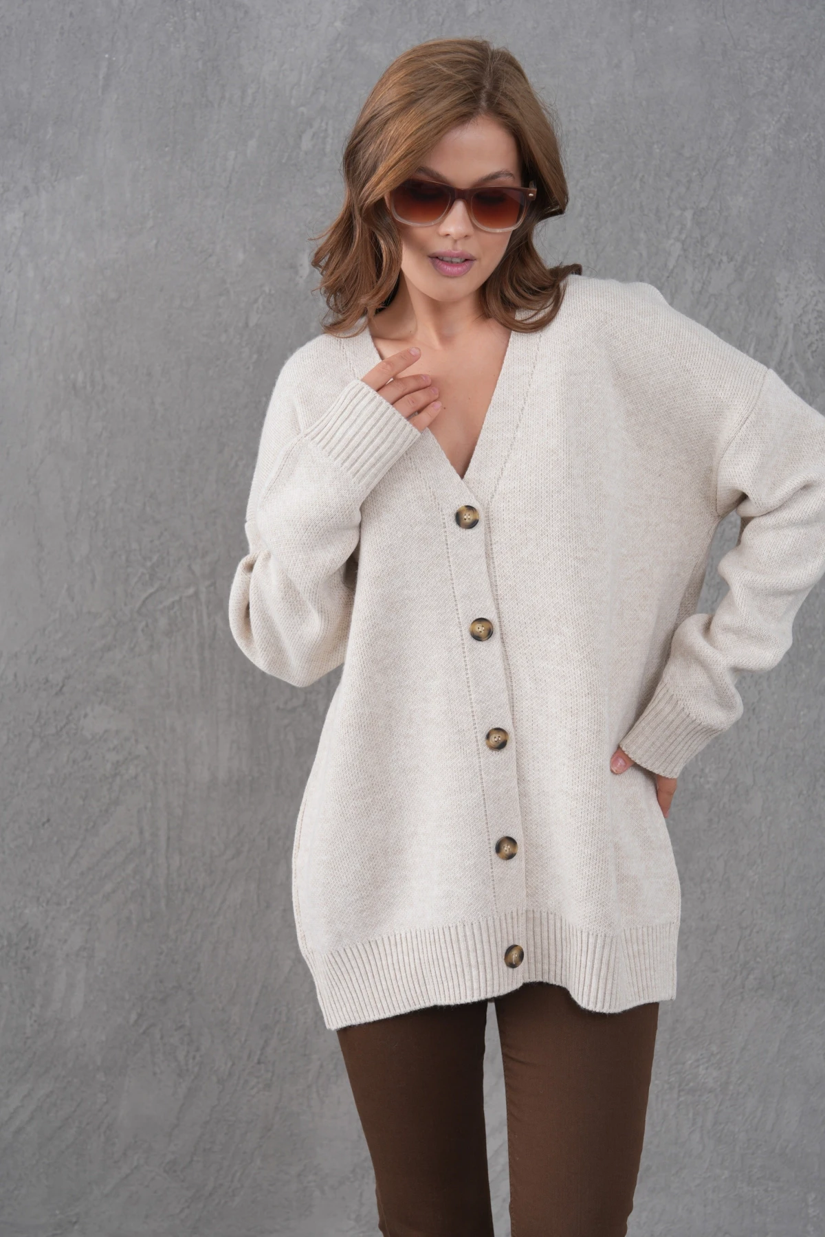 Kadın V Yaka Düğme Kapama Oversize Uzun Triko Hırka 8596