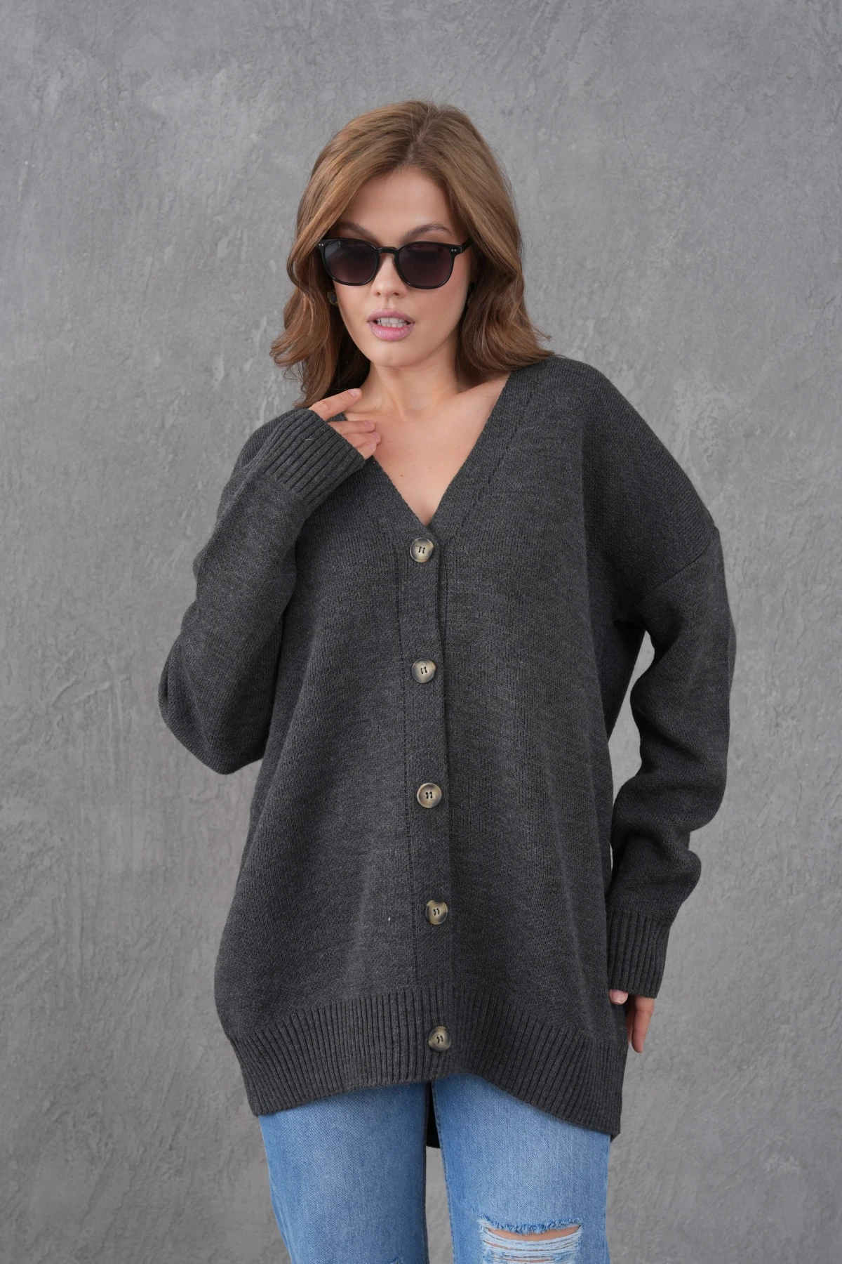 Kadın V Yaka Düğme Kapama Oversize Uzun Triko Hırka 8596