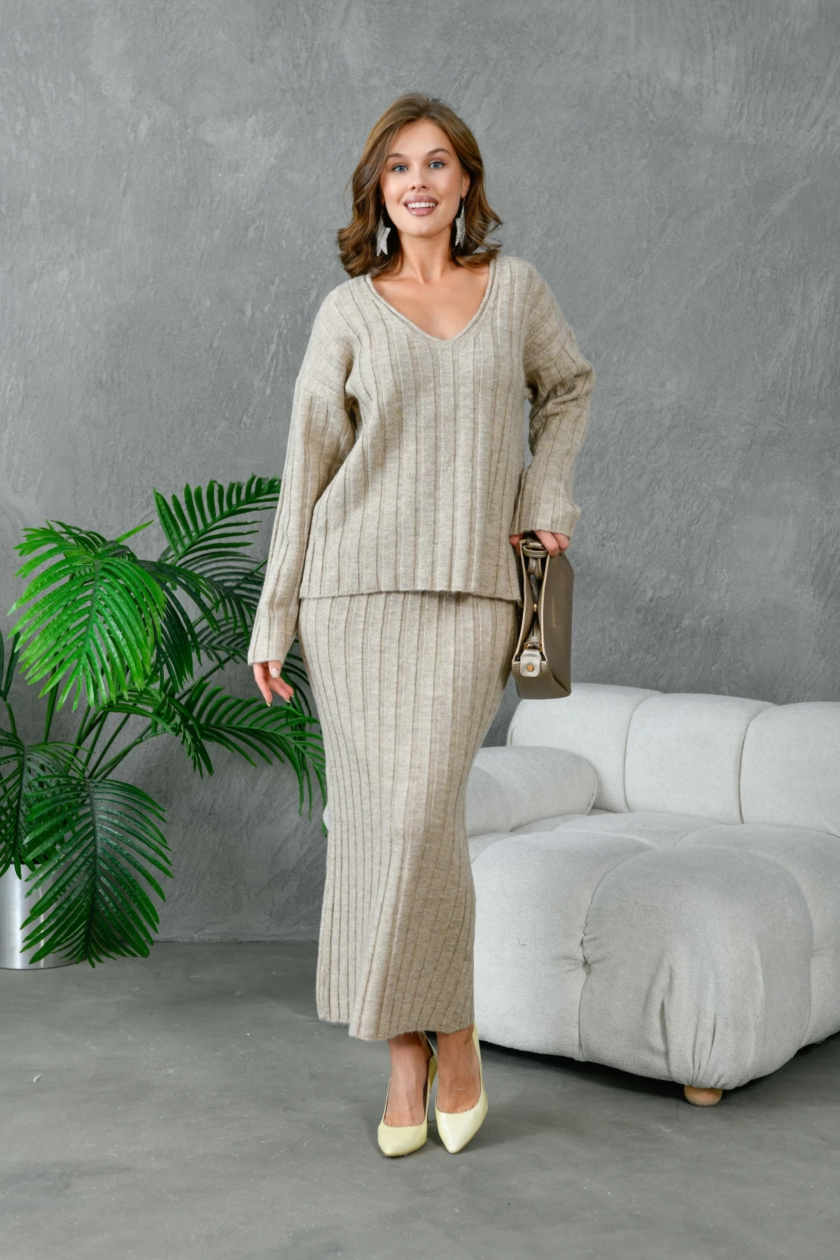 Kadın V Yaka Fitilli Kazak Etek İkili Triko Takım