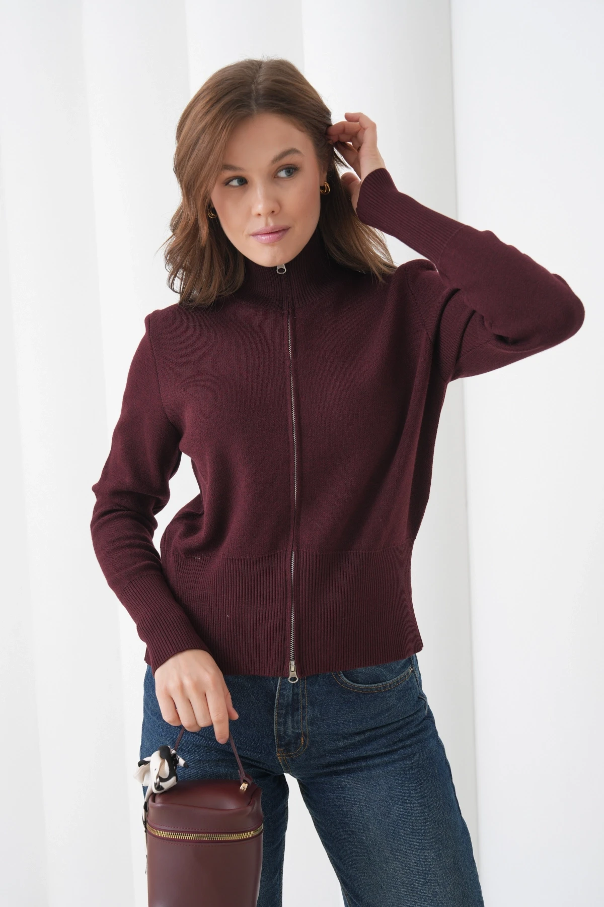 Kadın Yarım Balıkçı Fermuar Kapama Premium İplik  Yumuşak Dokulu Triko Kazak