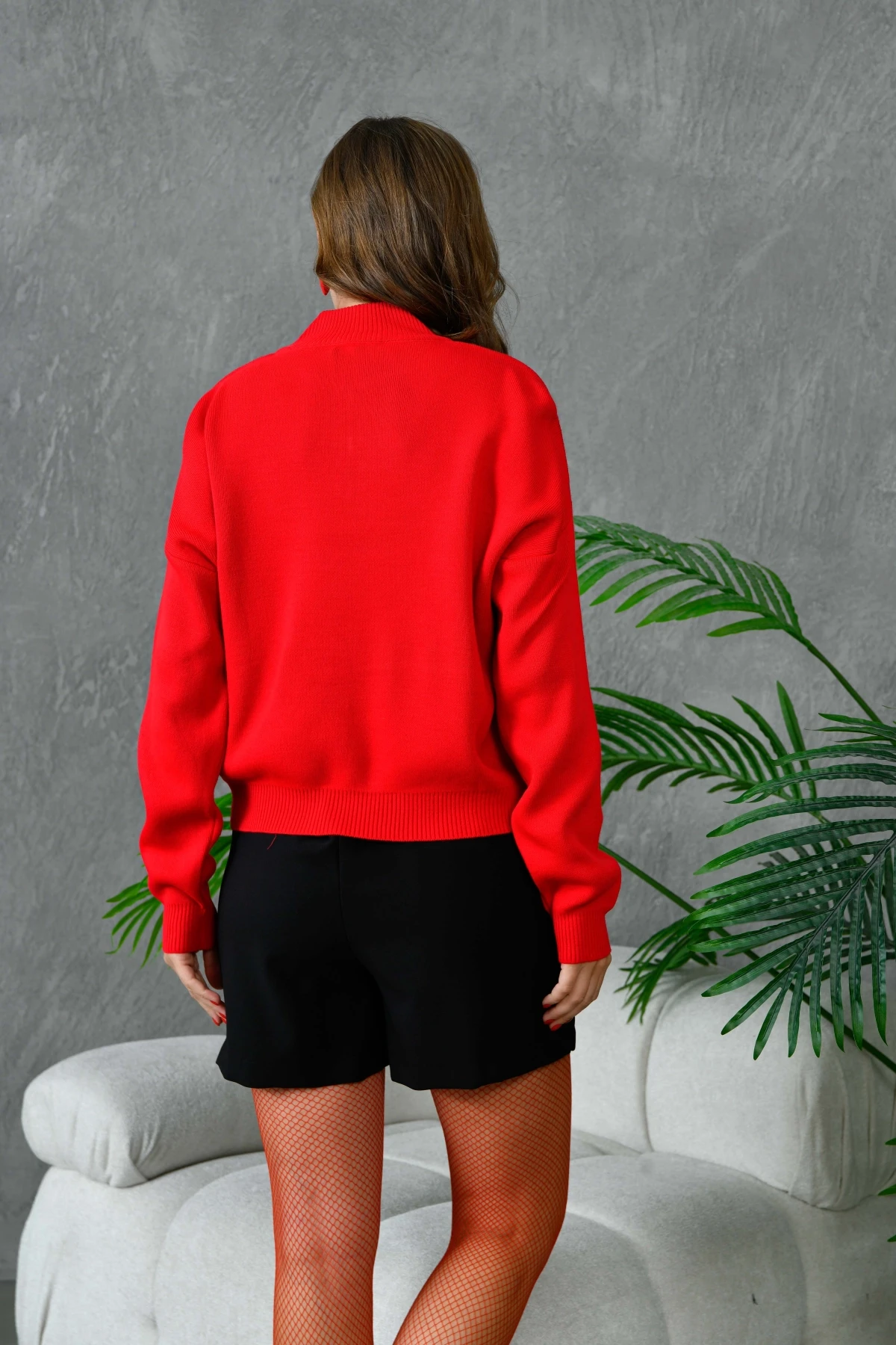 Kadın Yarım Balıkçı Yaka Fermuar Detay Oversize Triko Kazak