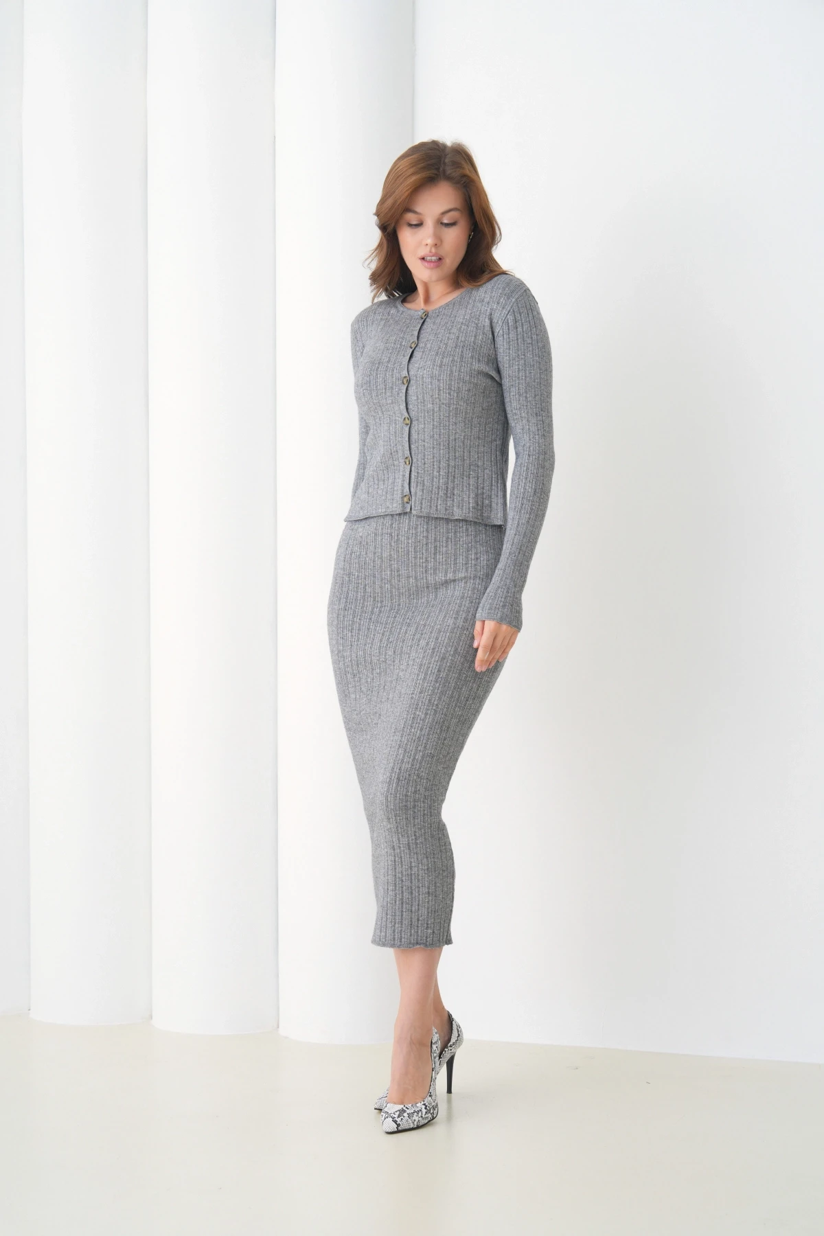 Kadın bisiklet Yaka Düğme Kapama Kaşkorse Ceket Elbise İkili Triko Takım