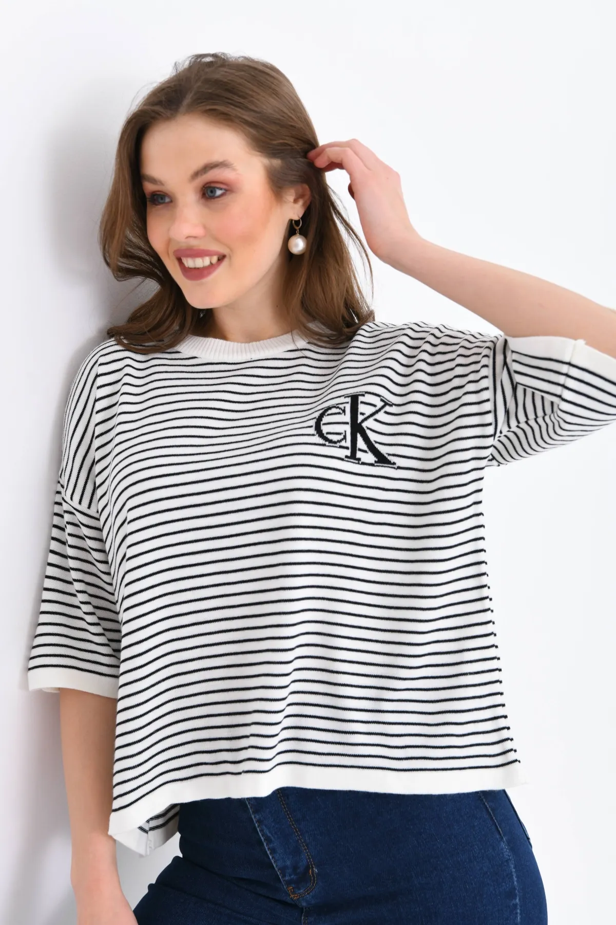 Kadın Bisiklet Yaka Çizgili Oversize Triko Kazak 10160